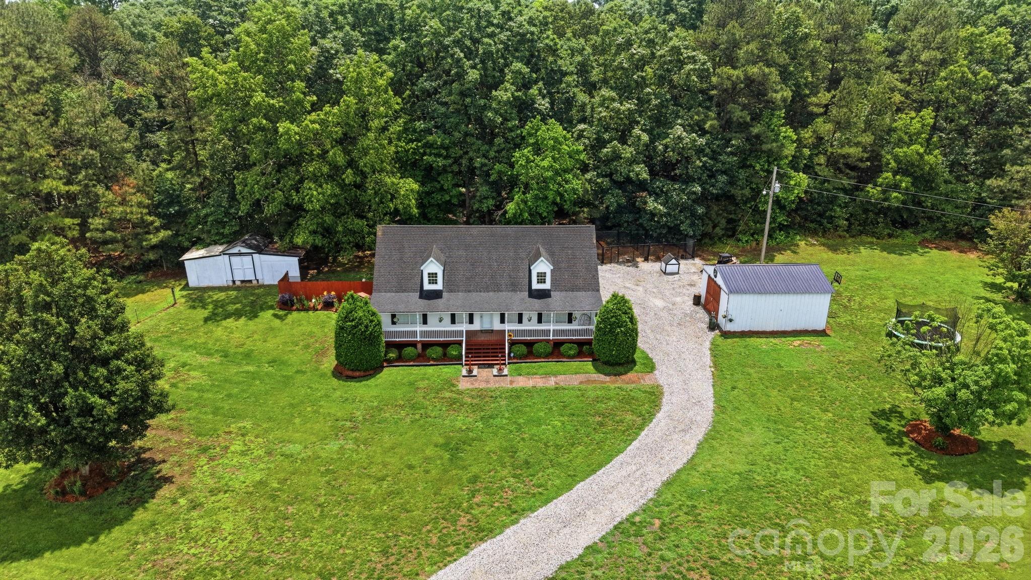 6626 Jesse Rushing Road — Marshville