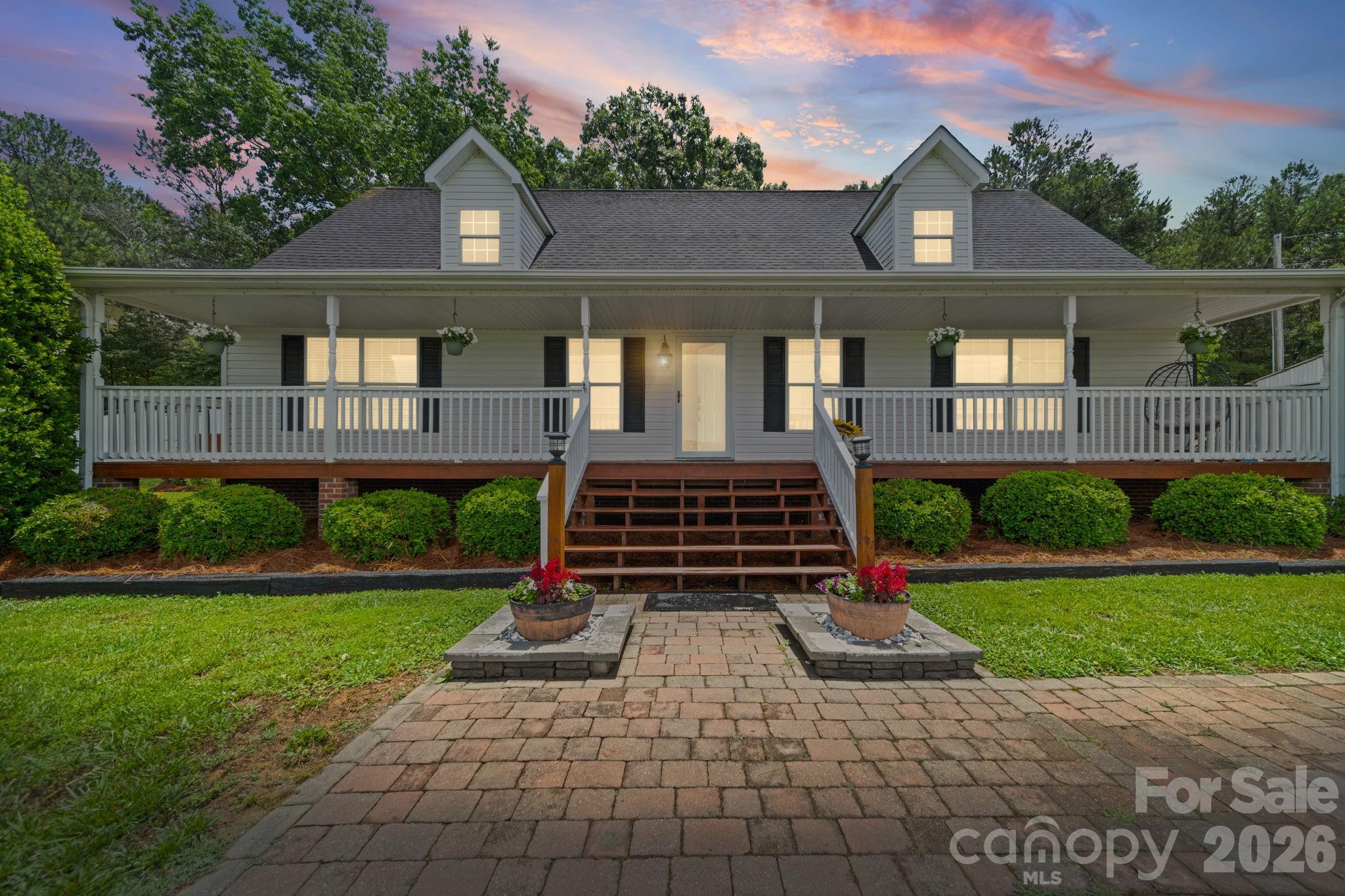 6626 Jesse Rushing Road — Marshville
