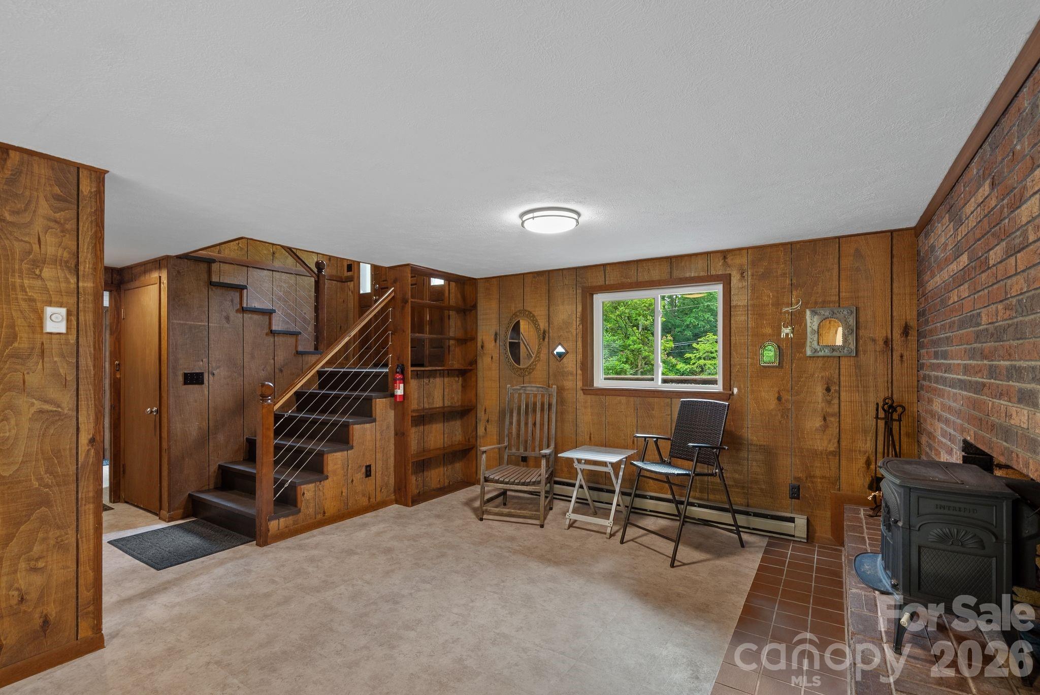 107 Beech Valley Estates — Weaverville