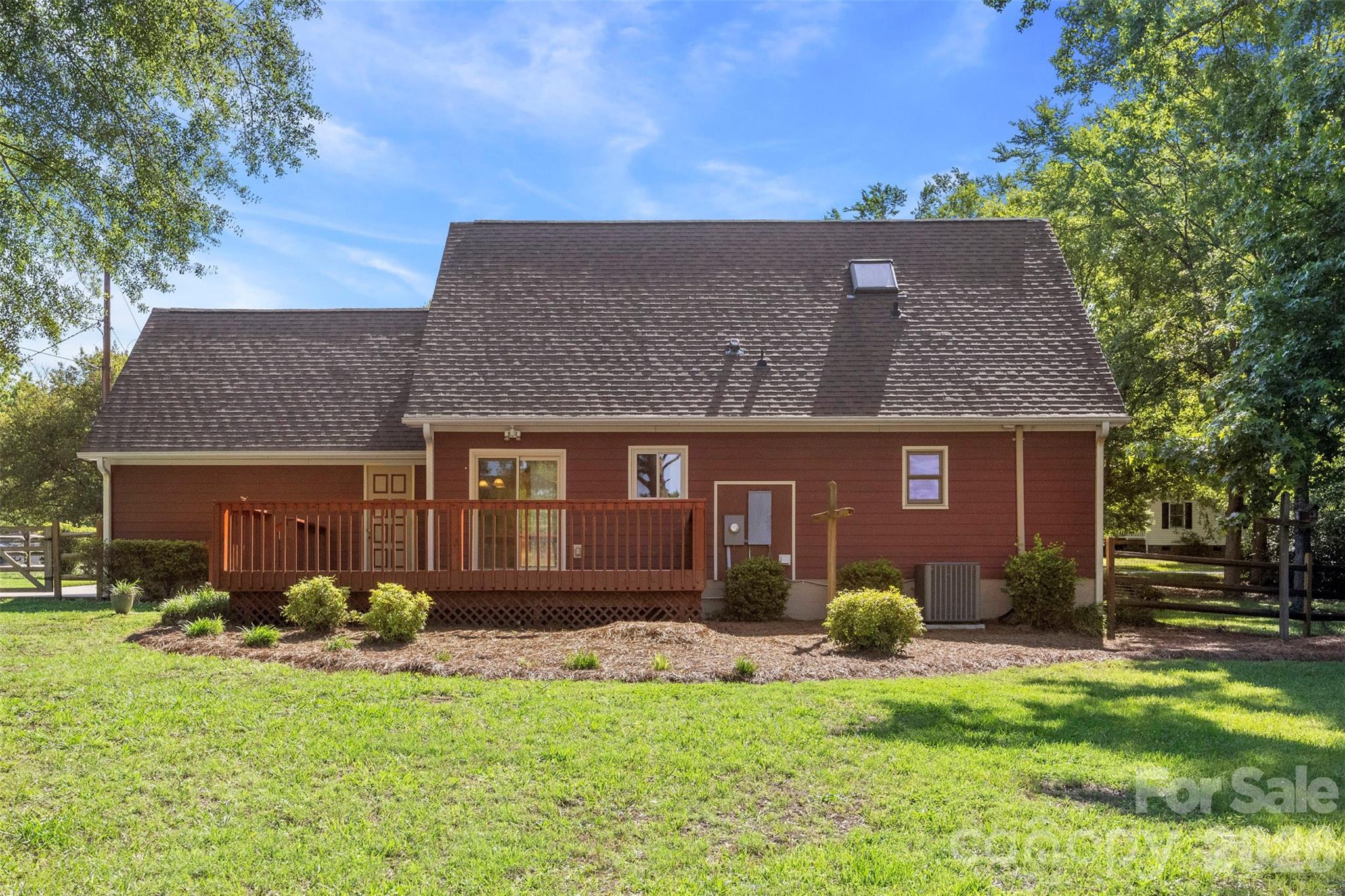 2606 Saddlewood Circle SW — Concord