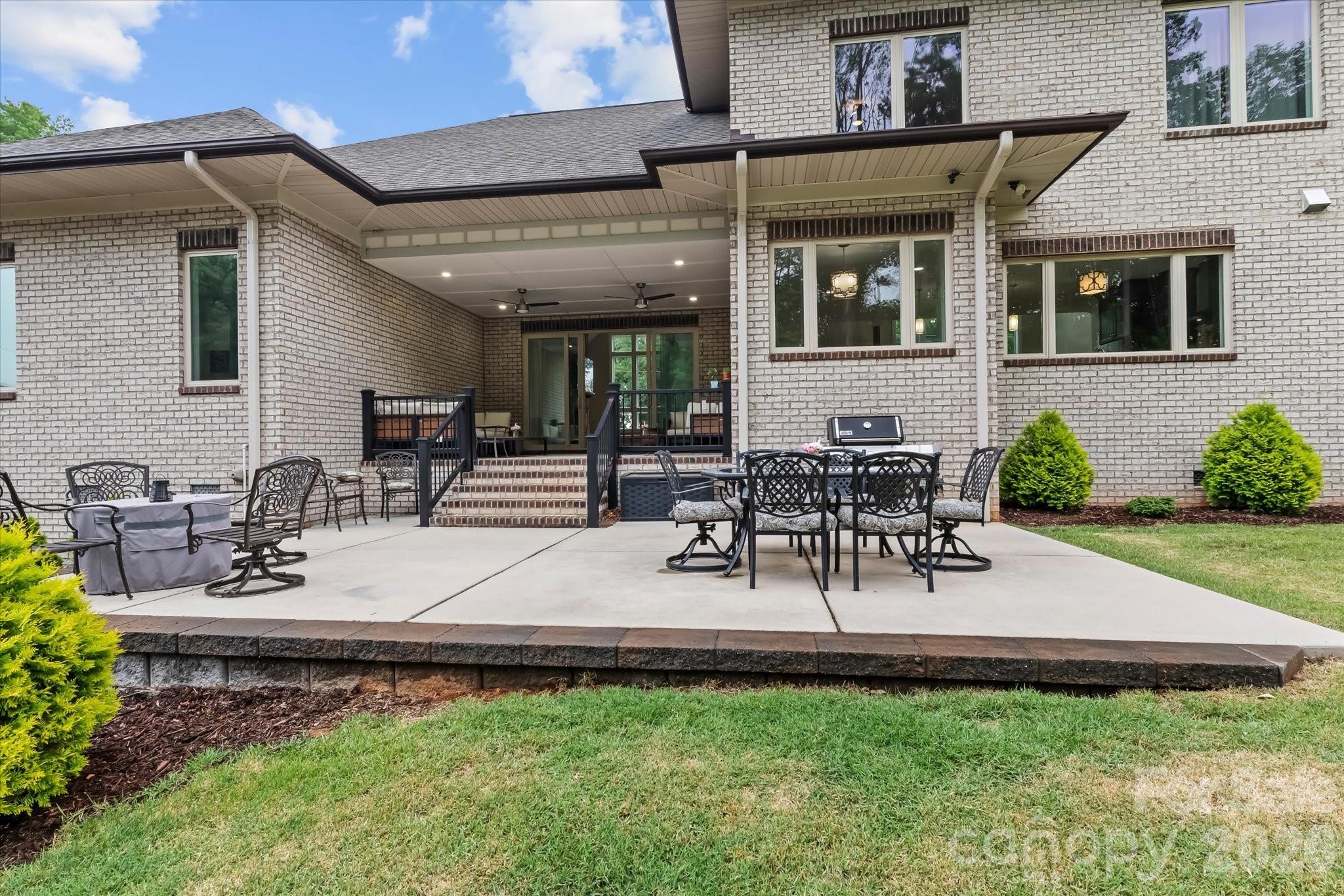 9355 Legrand Drive — Terrell