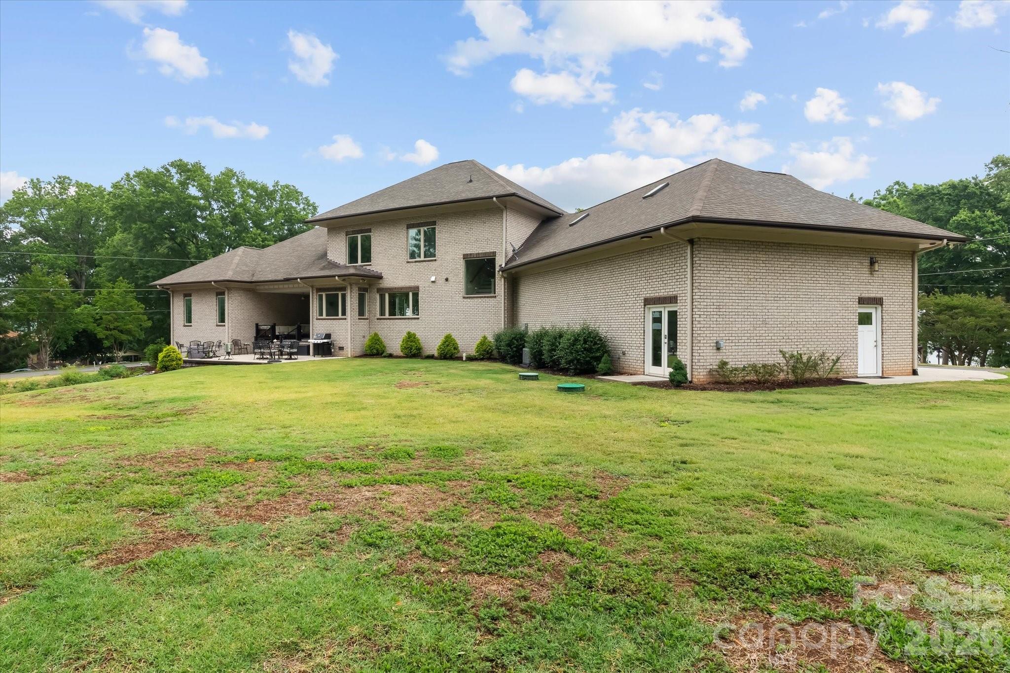 9355 Legrand Drive — Terrell
