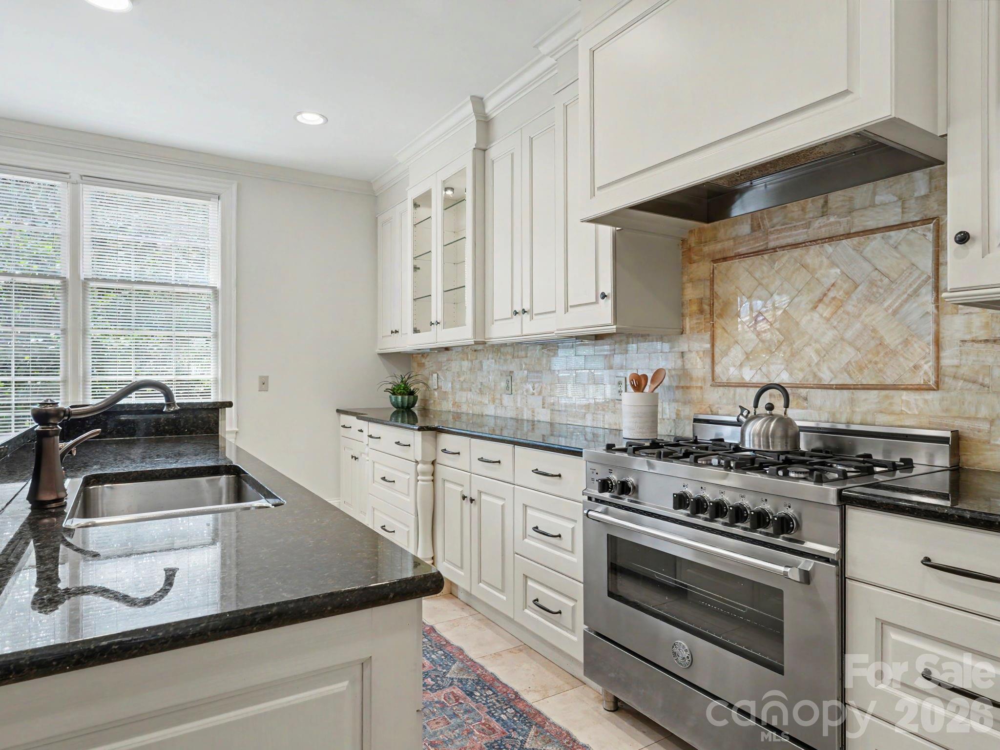 148 Perrin Place — Charlotte