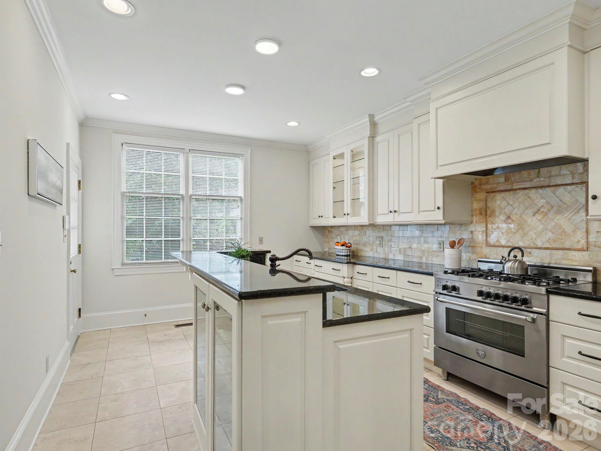 148 Perrin Place — Charlotte