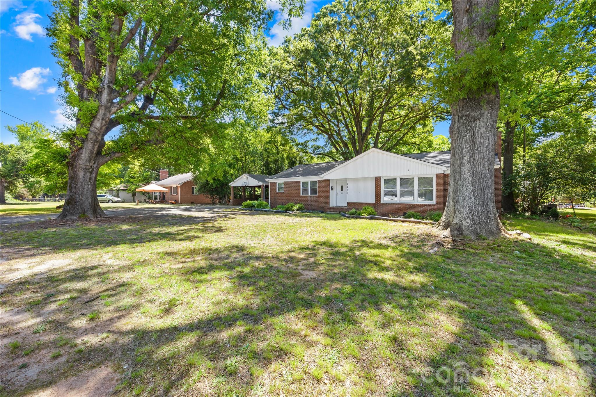 4418 N Sharon Amity Road — Charlotte