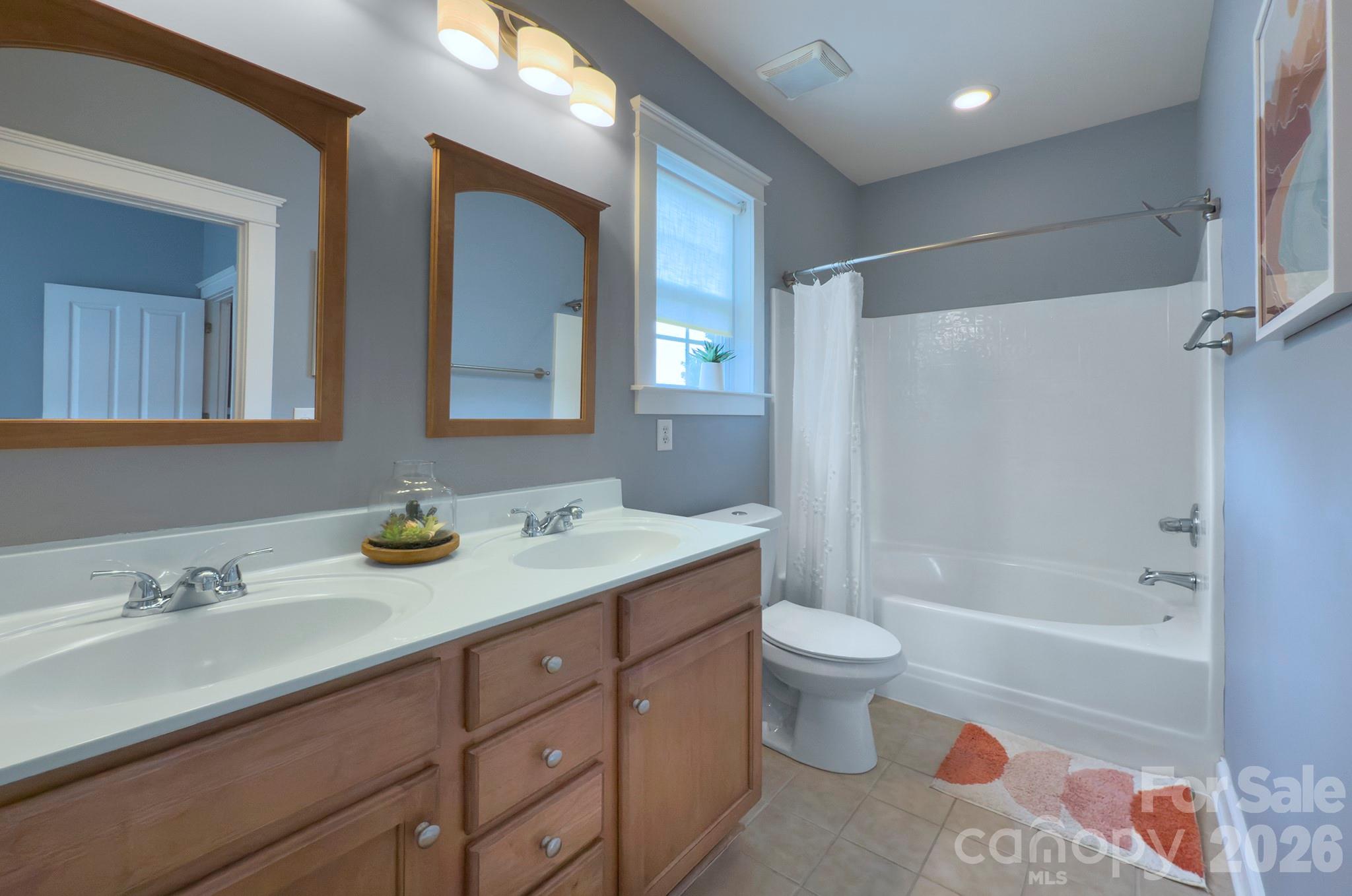 903 White Point Drive — Huntersville