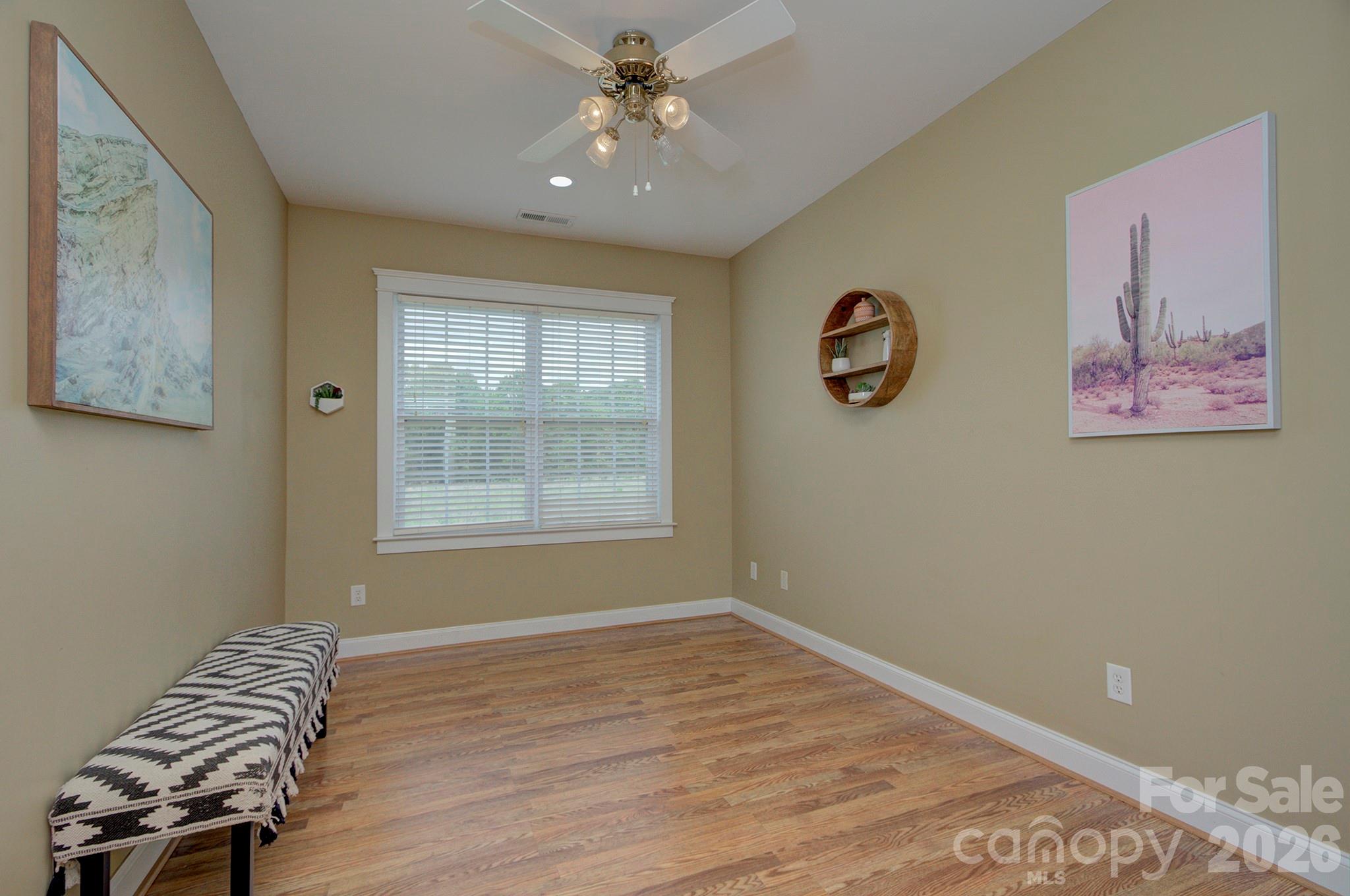903 White Point Drive — Huntersville