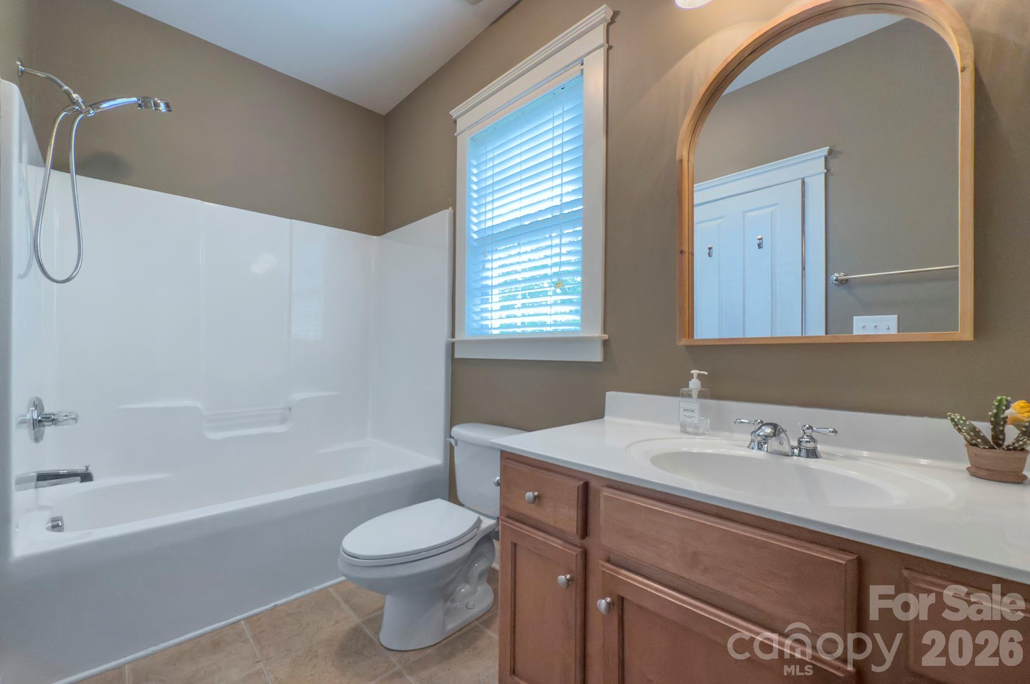 903 White Point Drive — Huntersville
