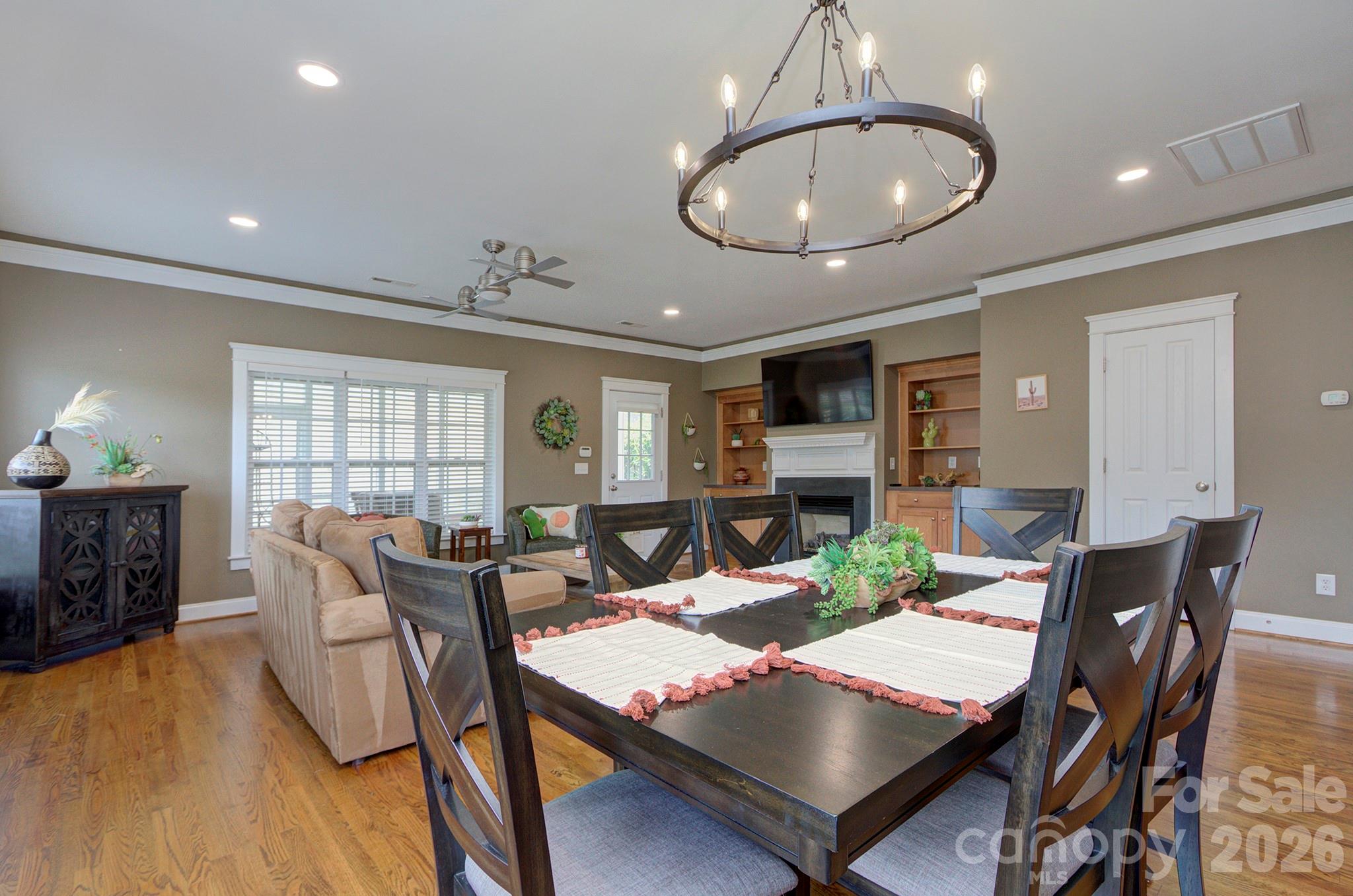 903 White Point Drive — Huntersville