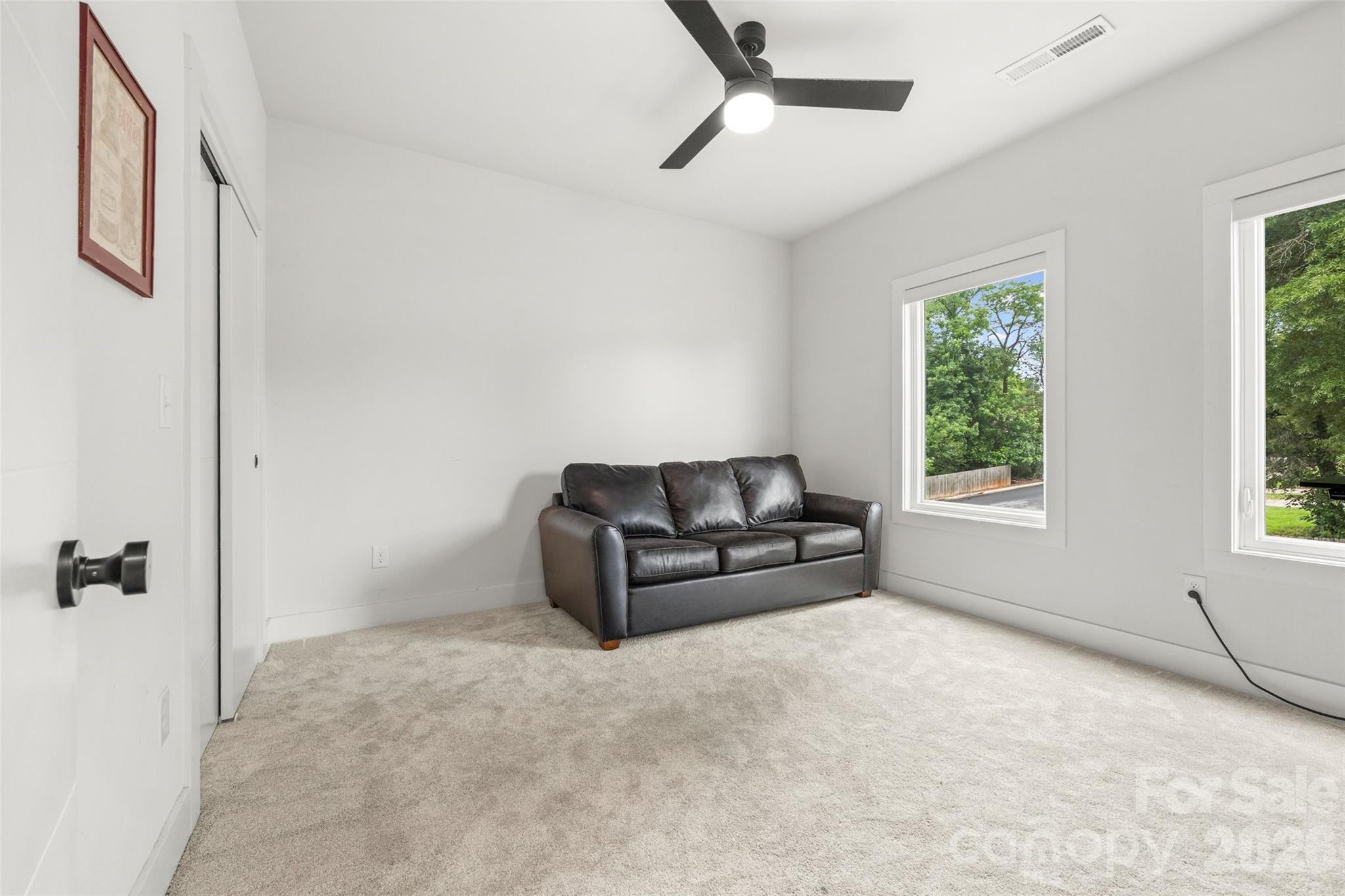 5916 Pepper Bush Lane — Charlotte