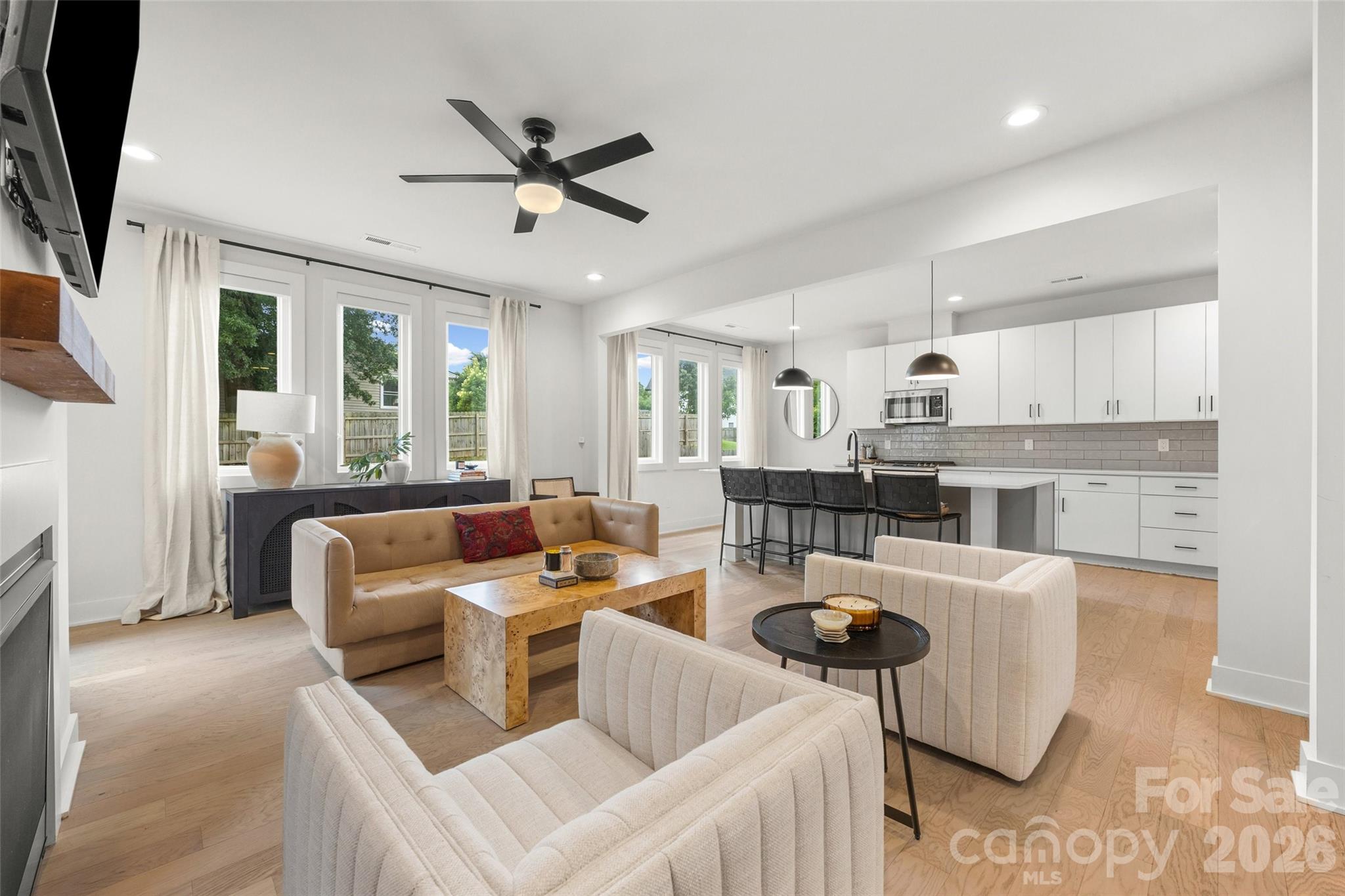 5916 Pepper Bush Lane — Charlotte