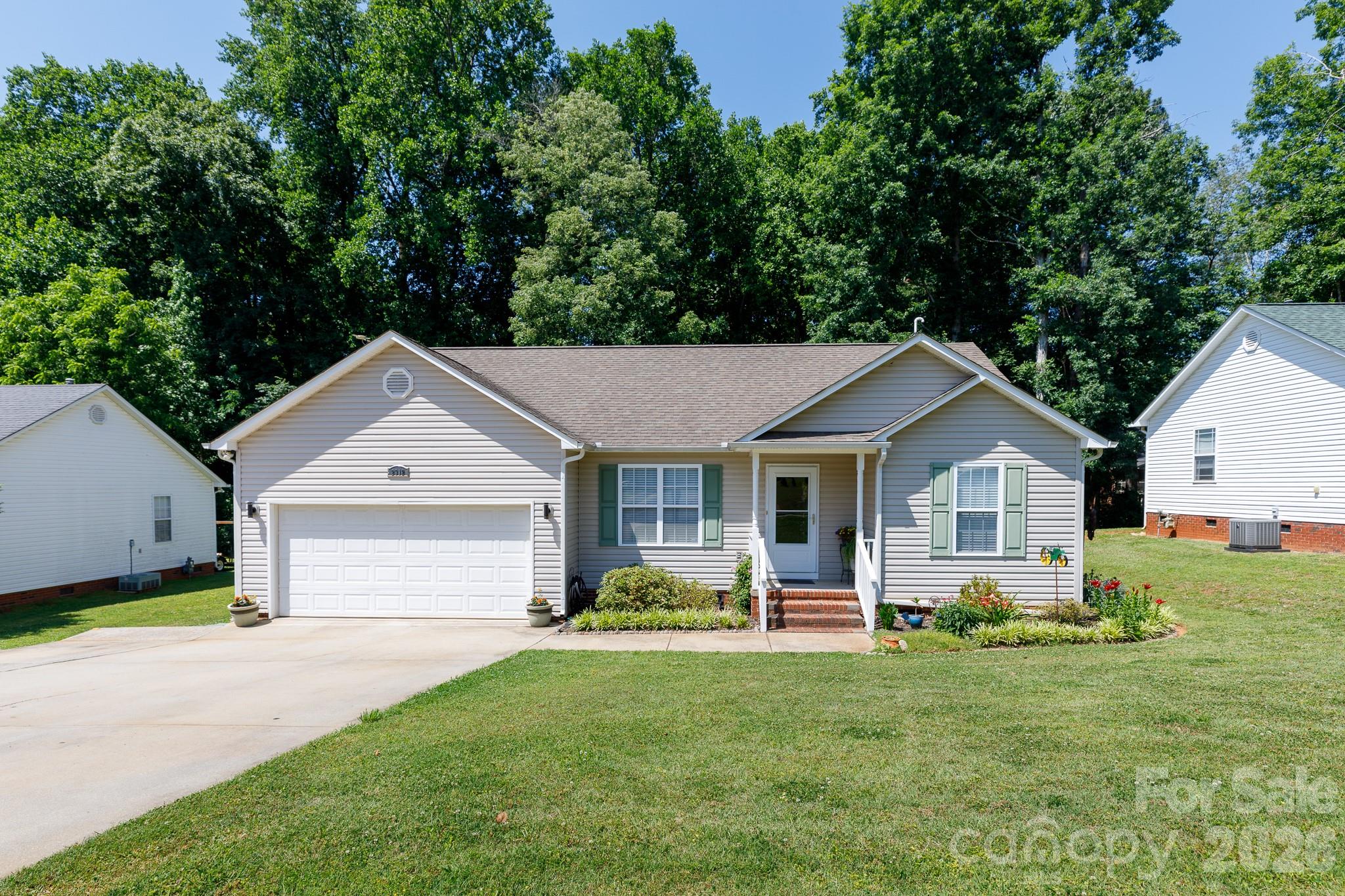 2312 Nuthatch Drive — Rock Hill