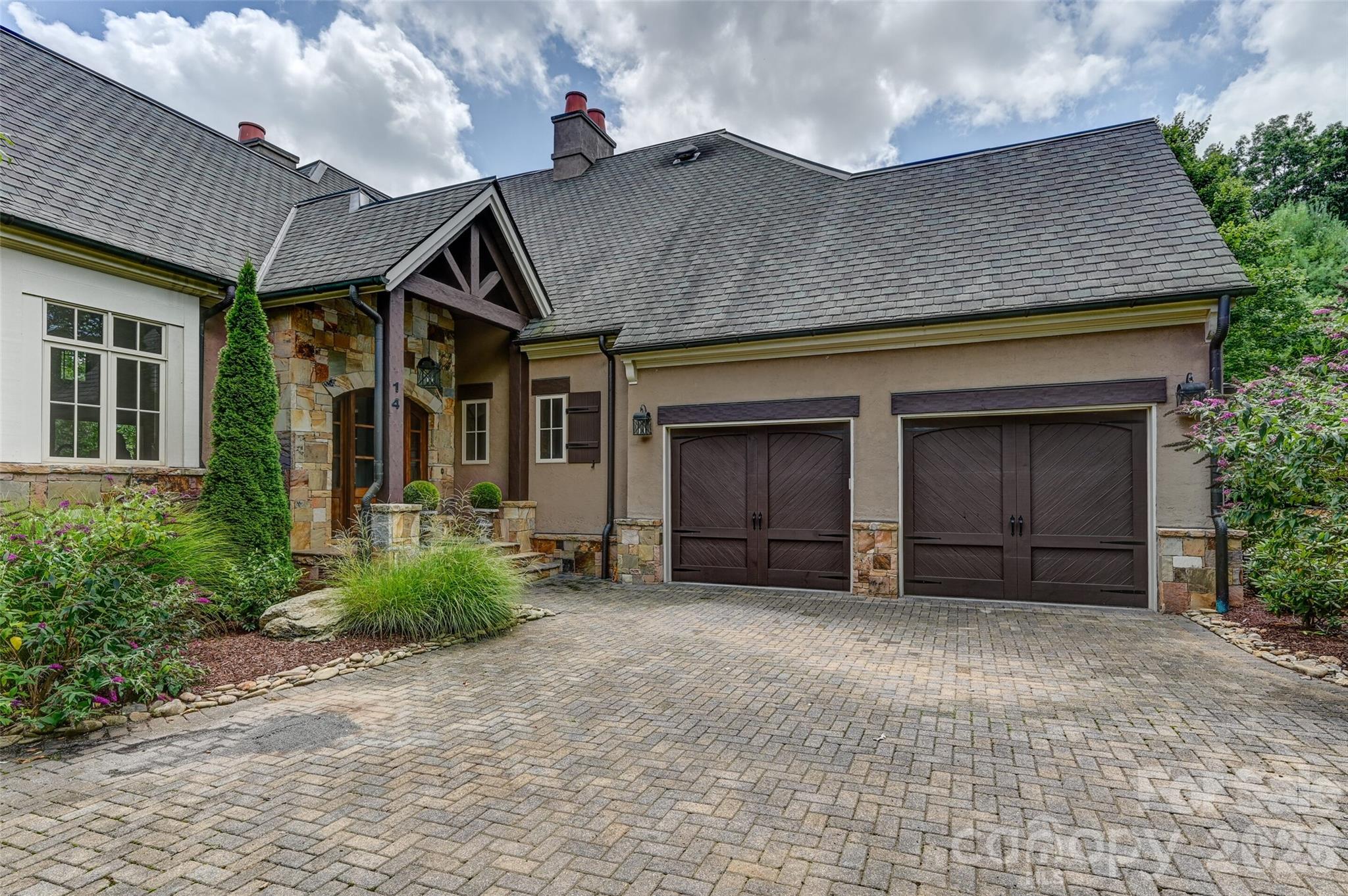 14 Foxbridge Way #34A — Arden