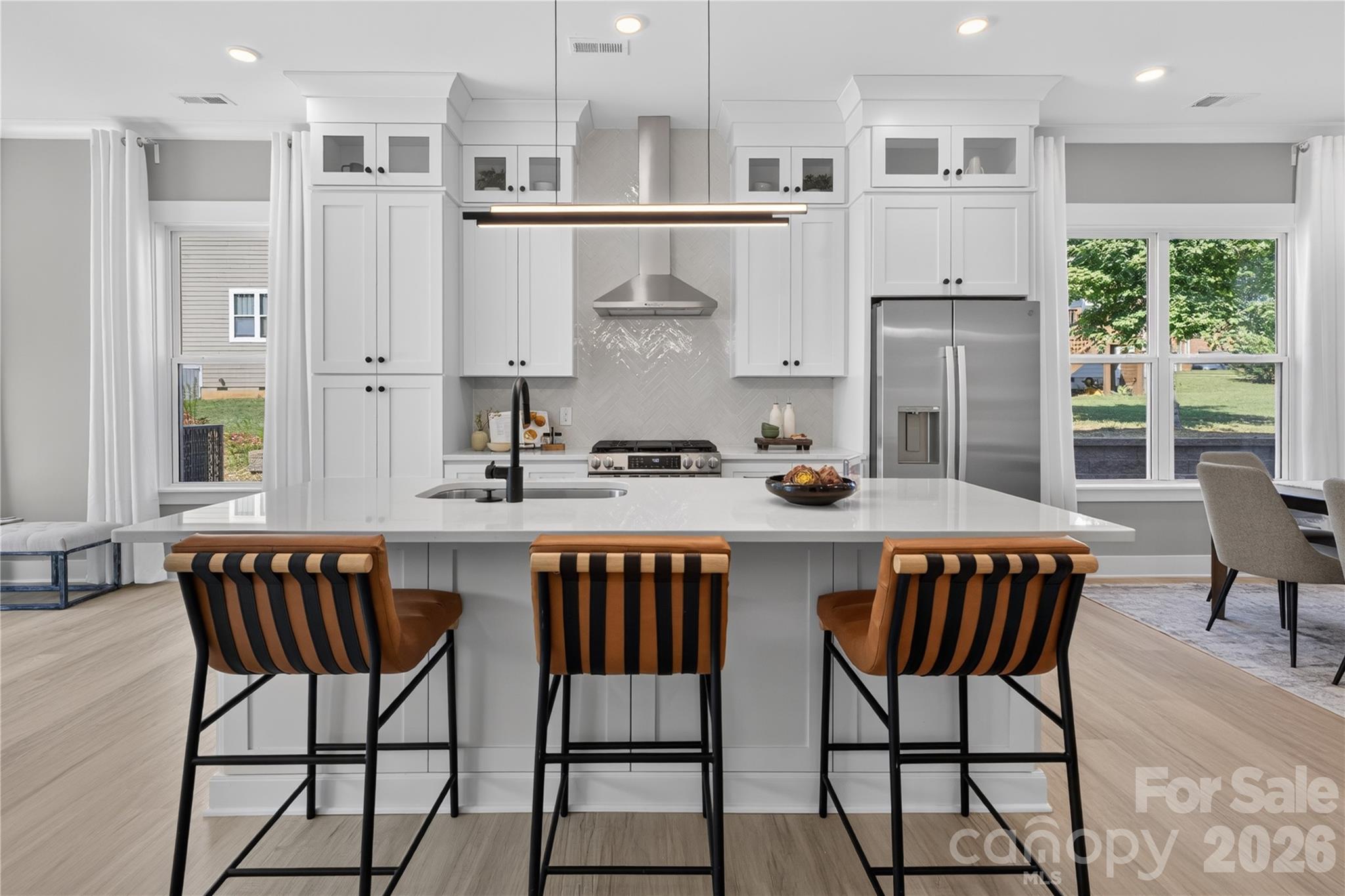3875 12th Street Court NE — Hickory