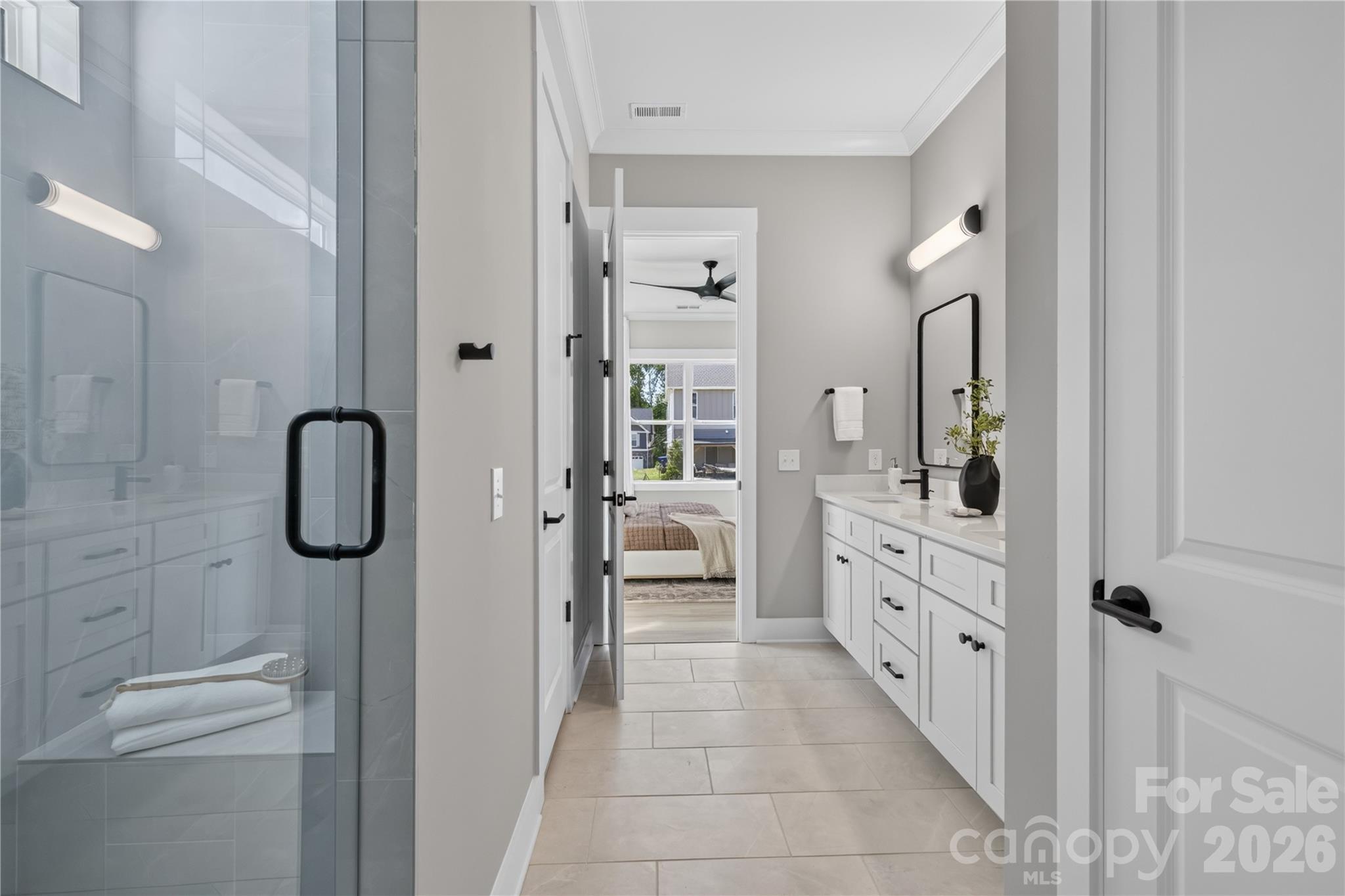 3875 12th Street Court NE — Hickory