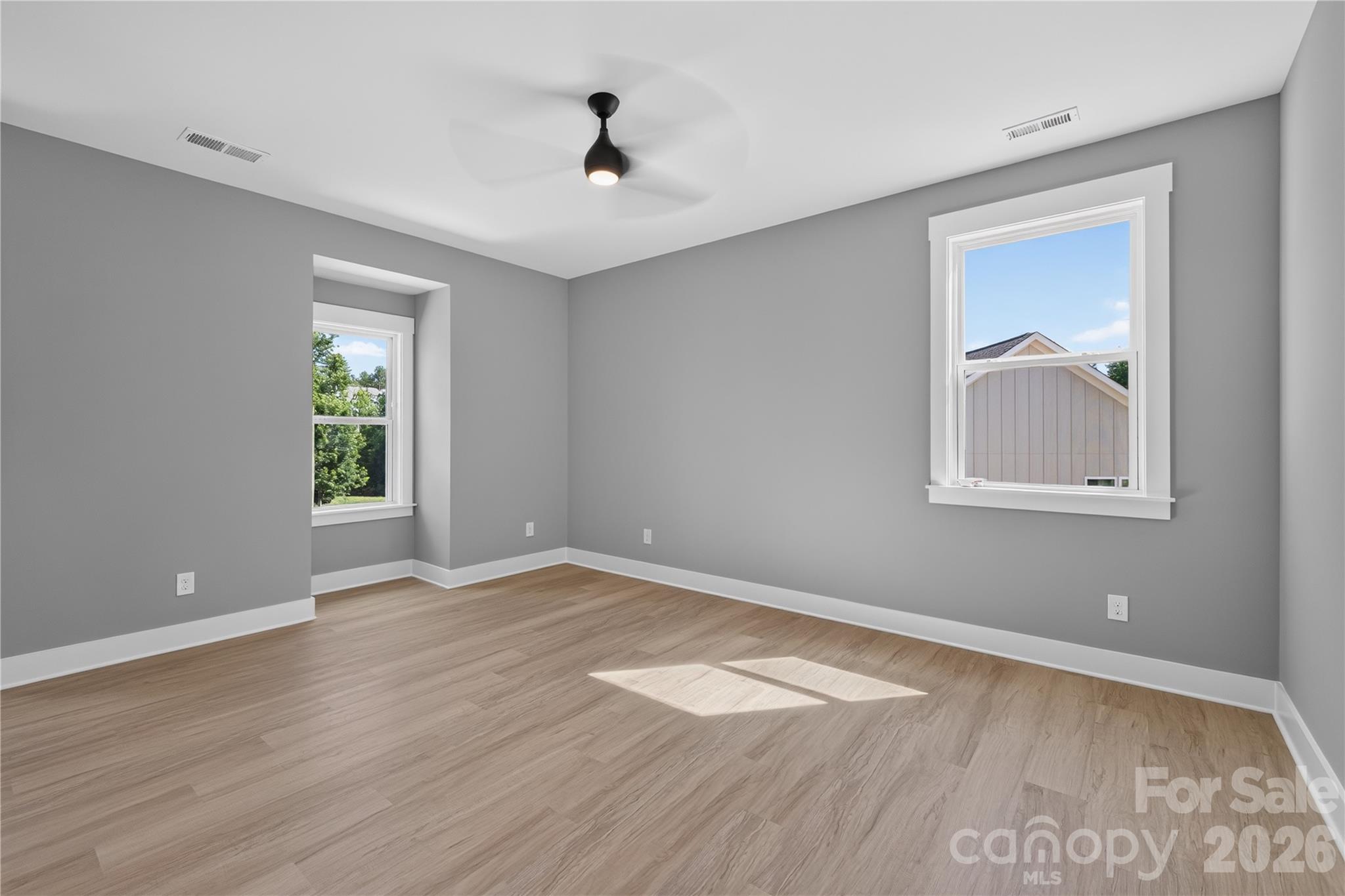 3875 12th Street Court NE — Hickory