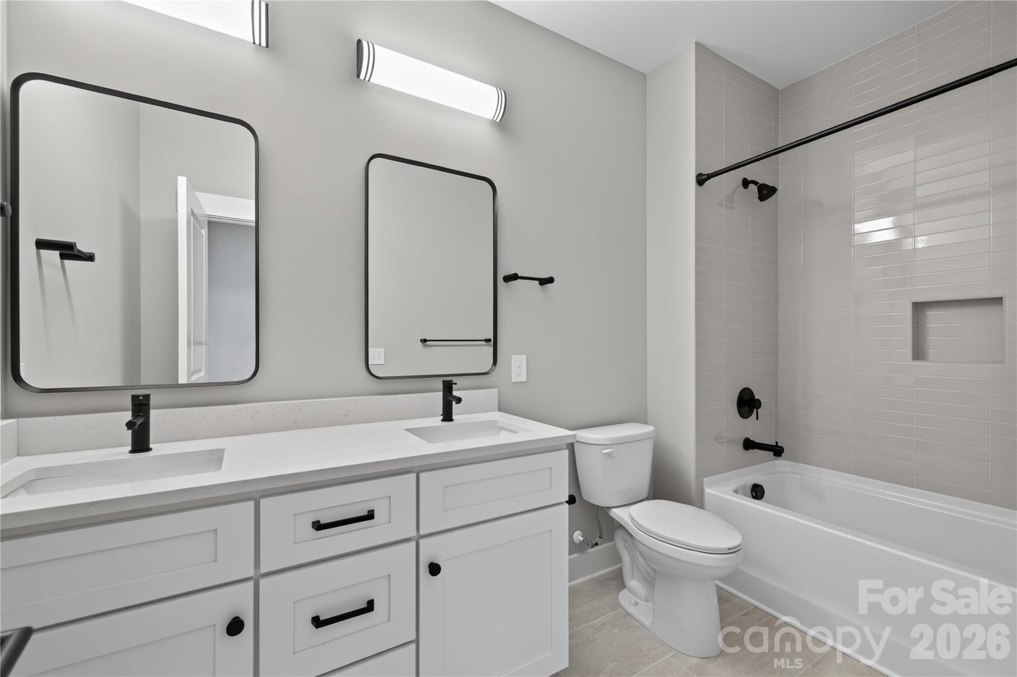 3875 12th Street Court NE — Hickory
