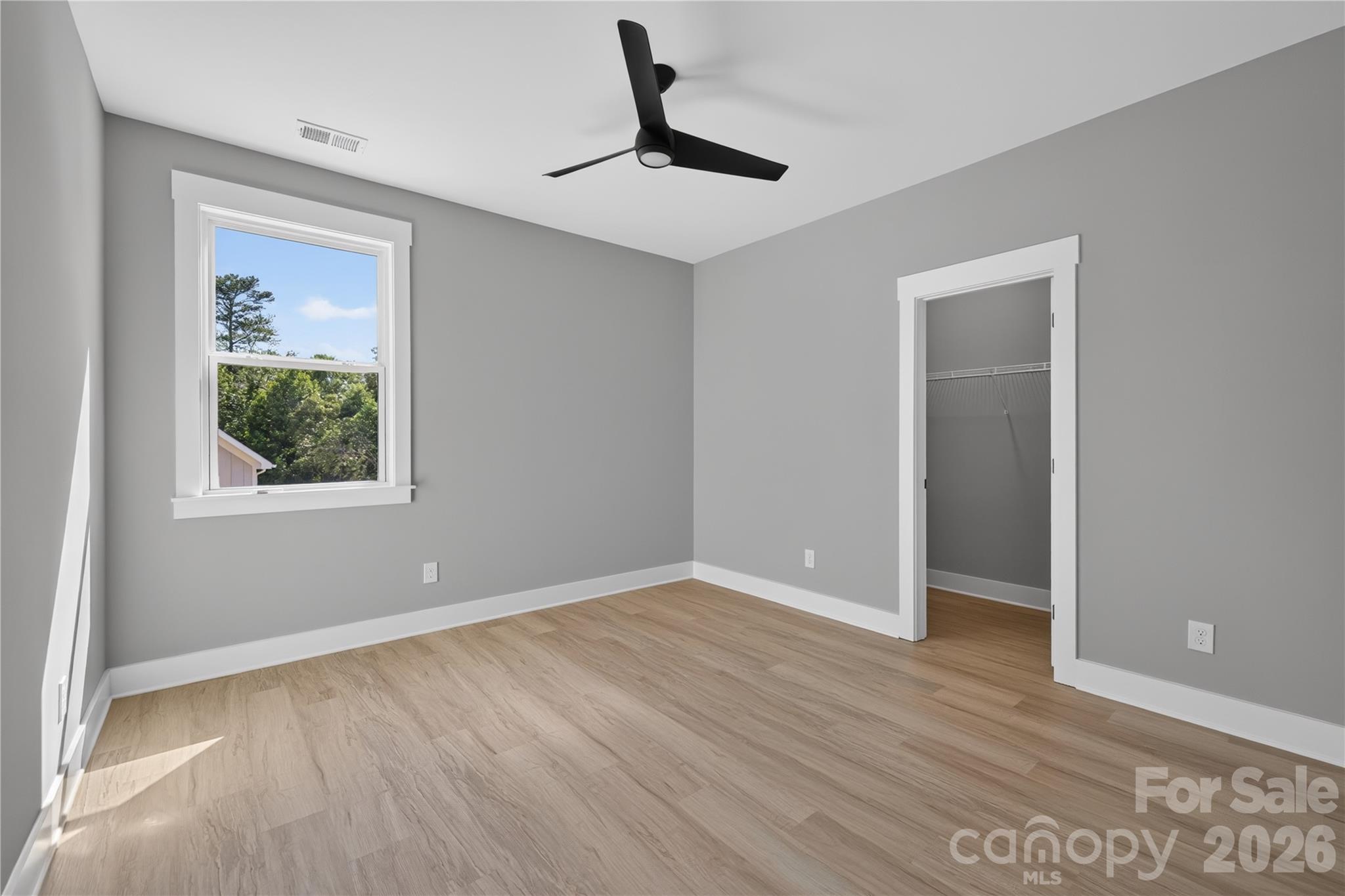 3875 12th Street Court NE — Hickory