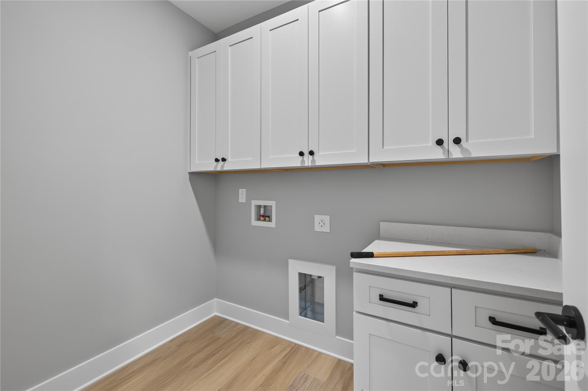 3875 12th Street Court NE — Hickory