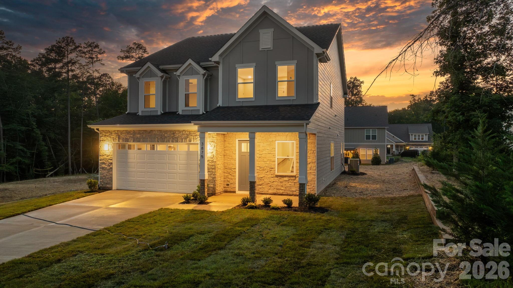 3875 12th Street Court NE — Hickory