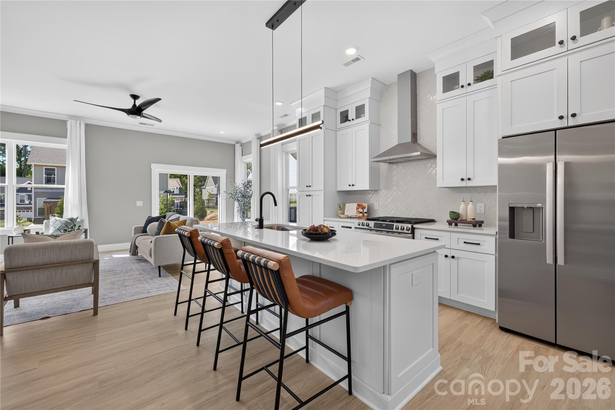 3875 12th Street Court NE — Hickory