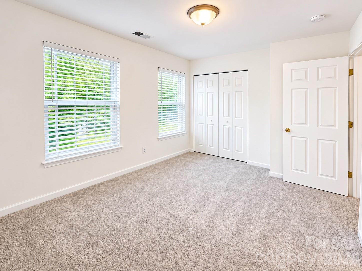 8611 Wandering Creek Way — Charlotte