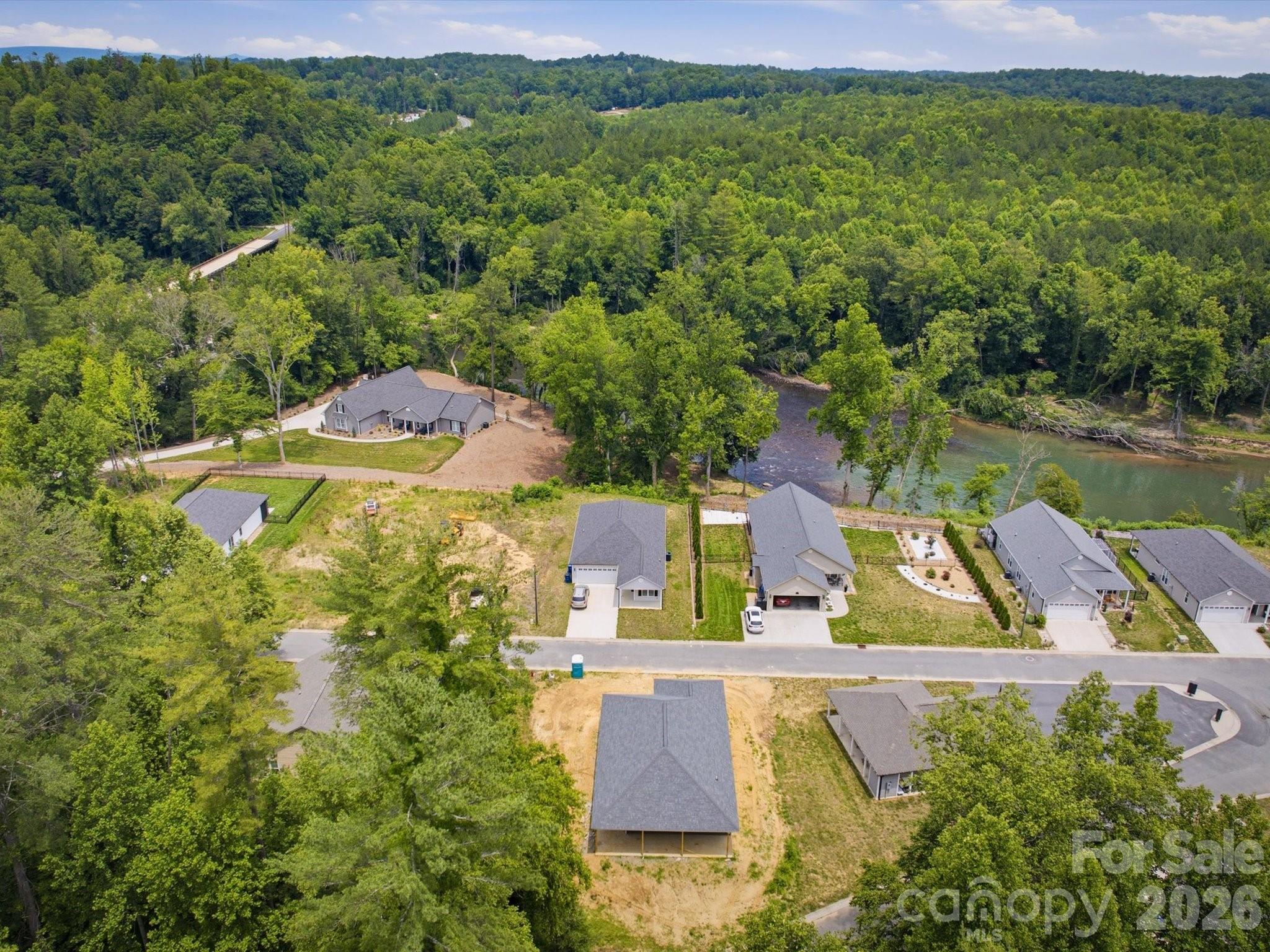 212 Eagle Landing #28 — Morganton