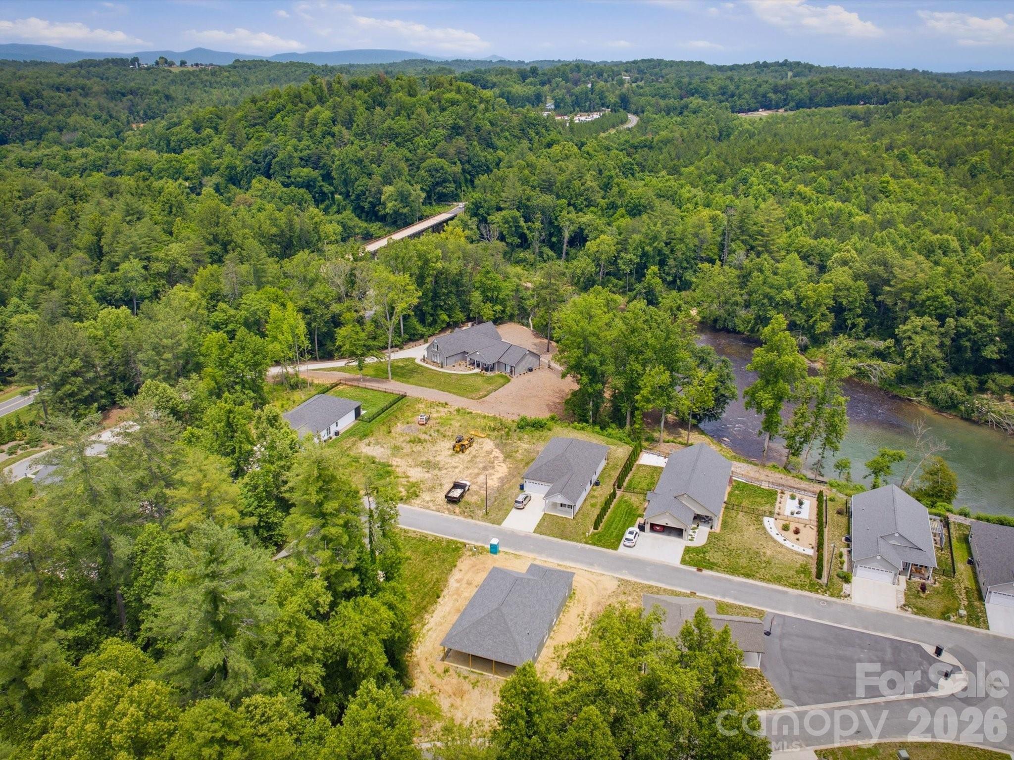 212 Eagle Landing #28 — Morganton