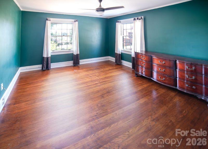108 Beall Street NW — Lenoir