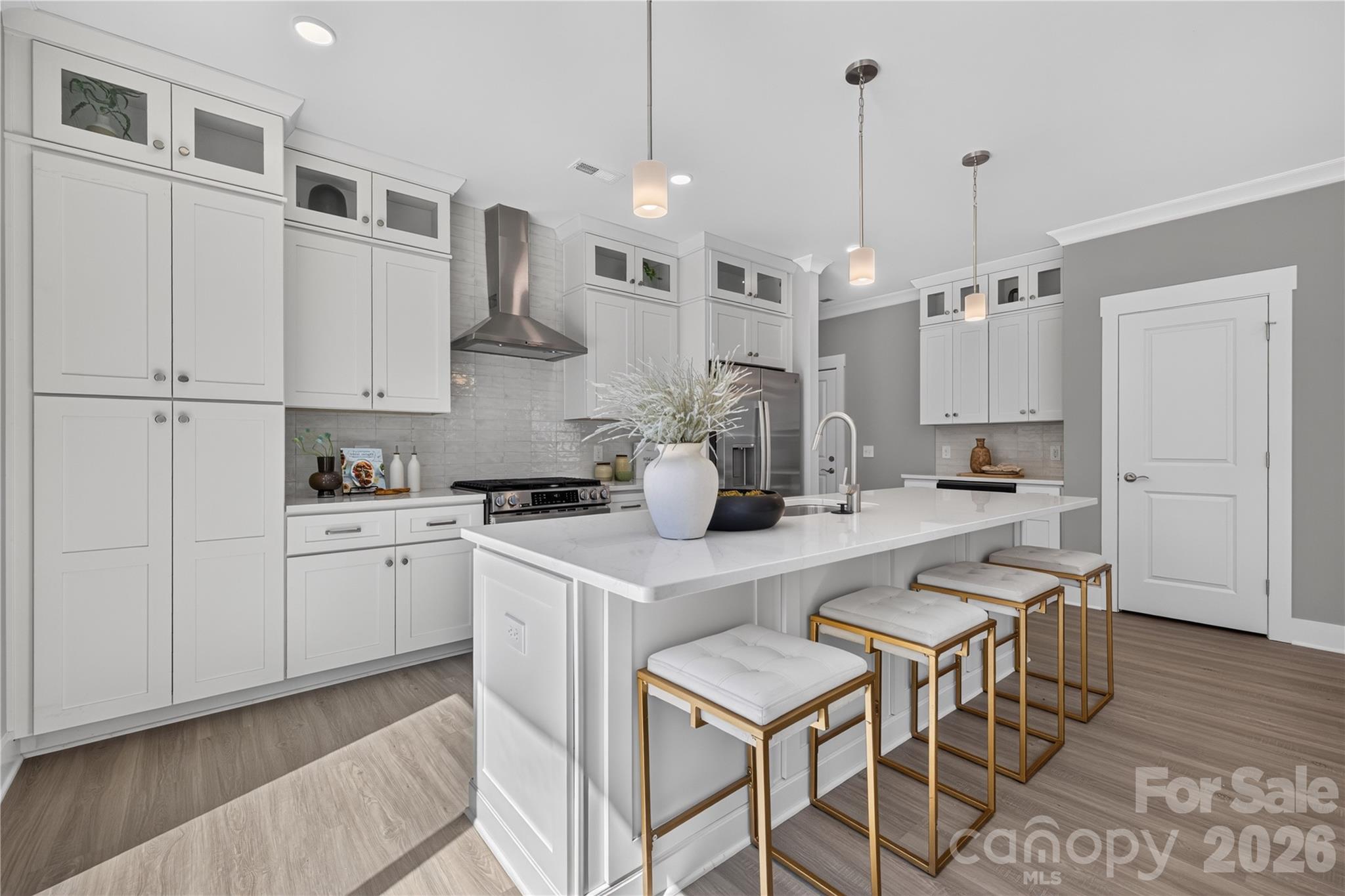 3869 12th Street Court NE — Hickory
