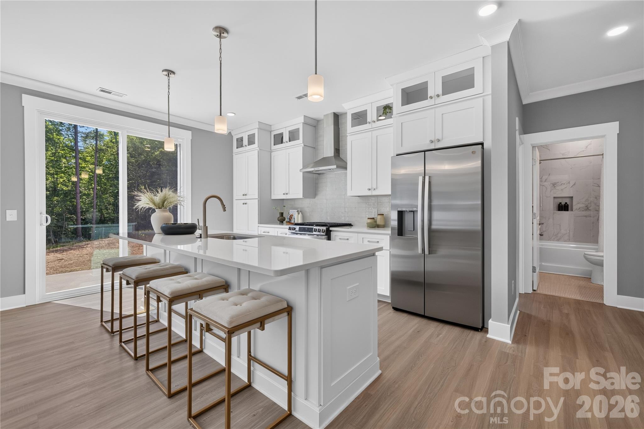 3869 12th Street Court NE — Hickory