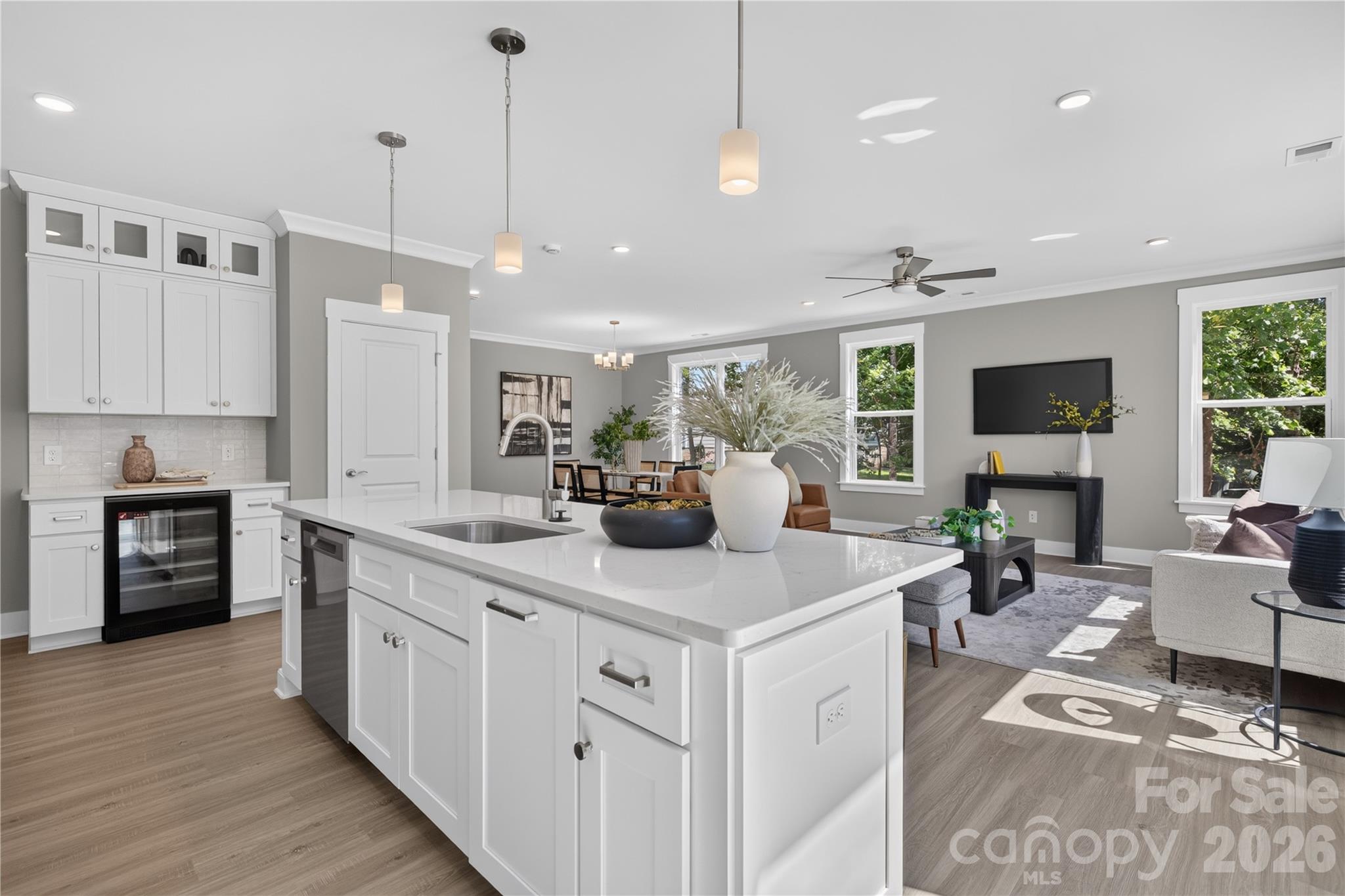 3869 12th Street Court NE — Hickory