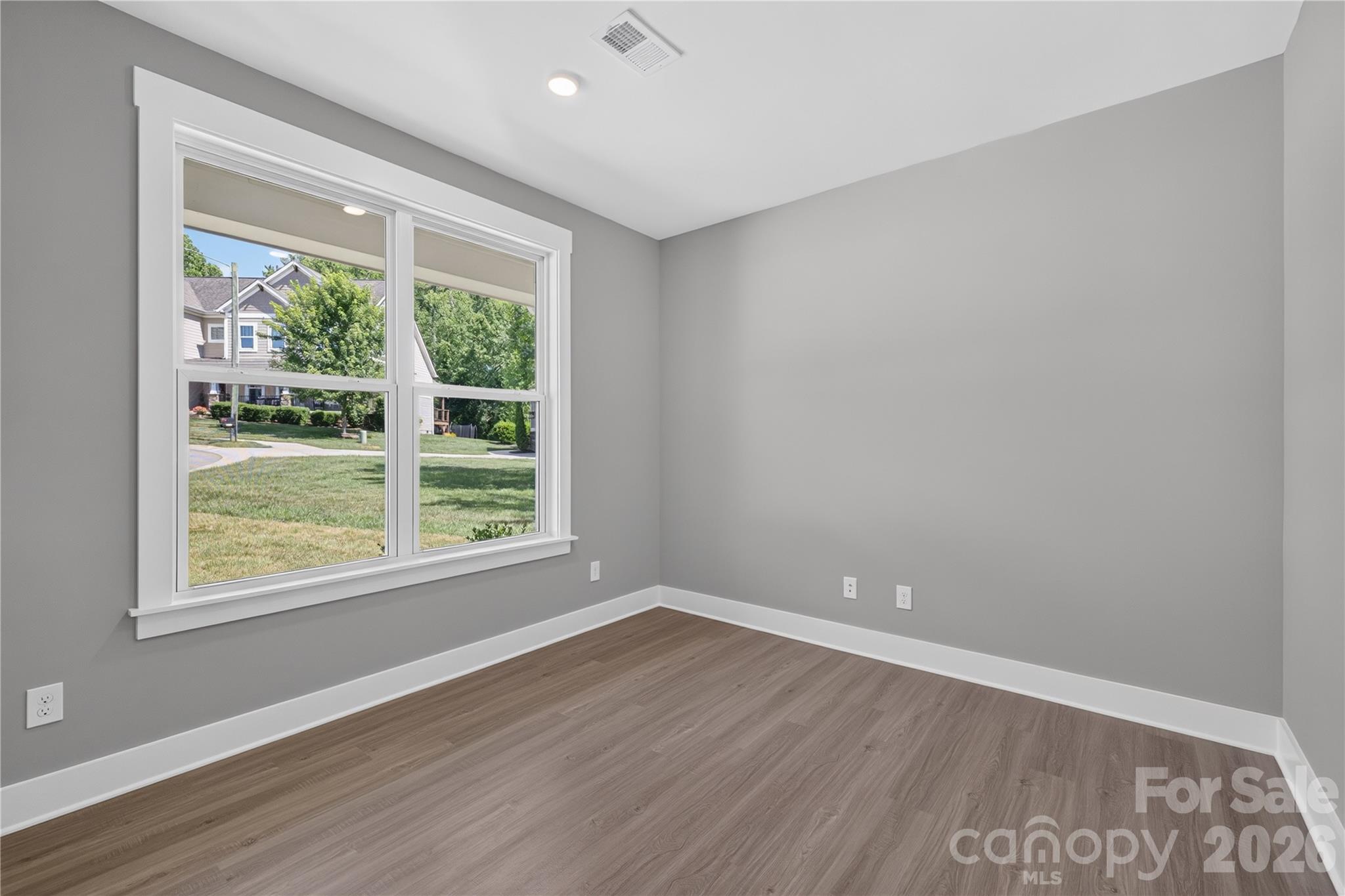 3869 12th Street Court NE — Hickory