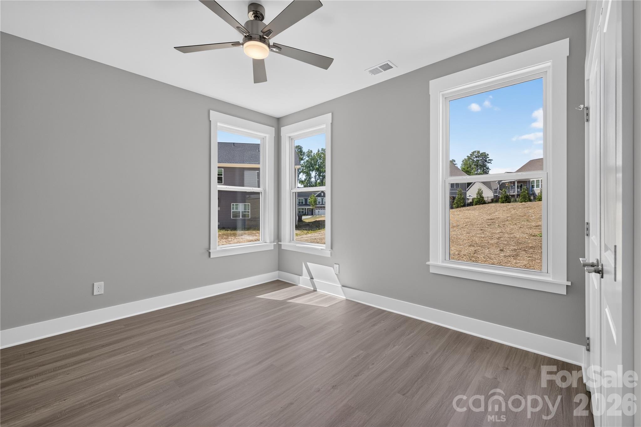 3869 12th Street Court NE — Hickory