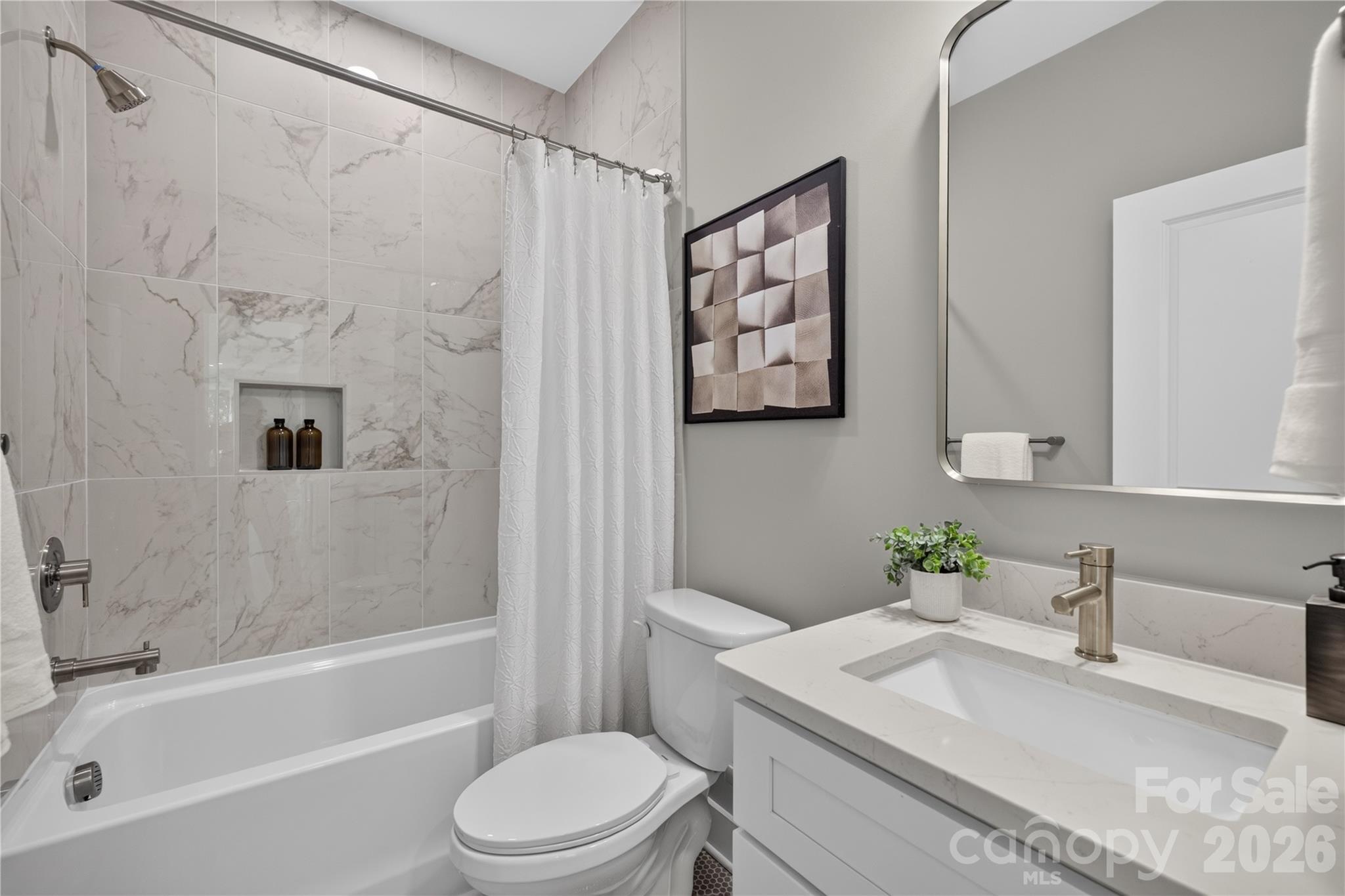 3869 12th Street Court NE — Hickory