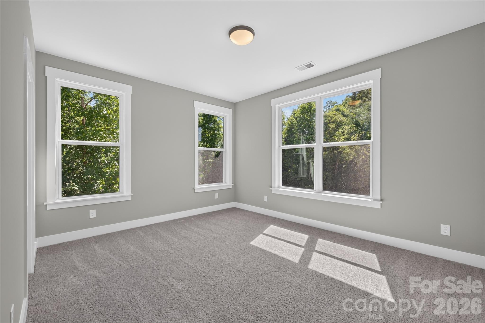 3869 12th Street Court NE — Hickory