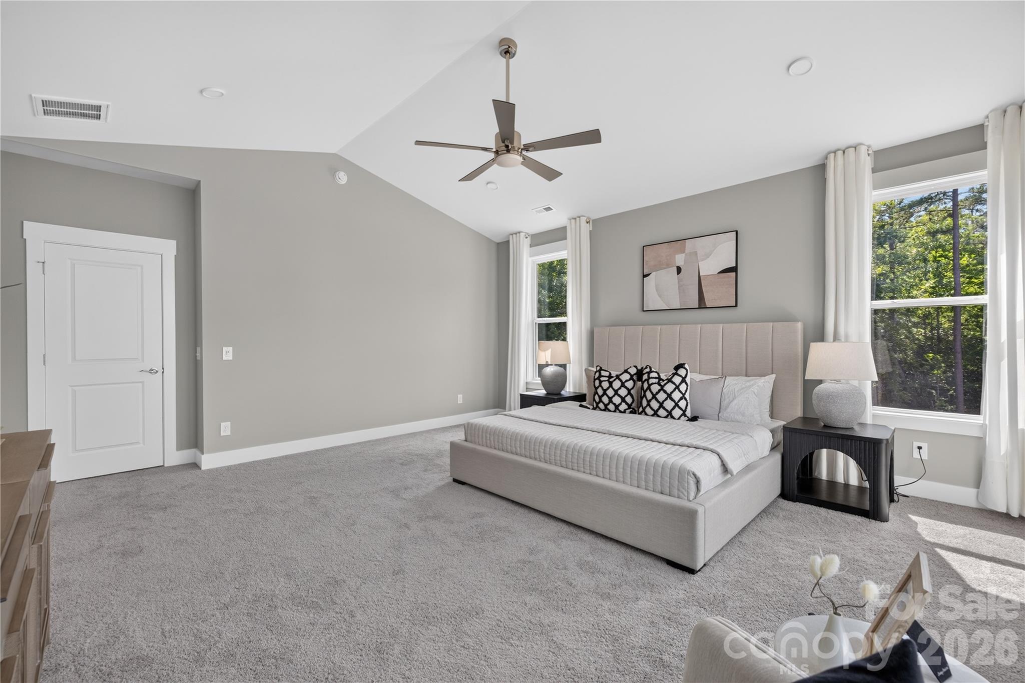 3869 12th Street Court NE — Hickory