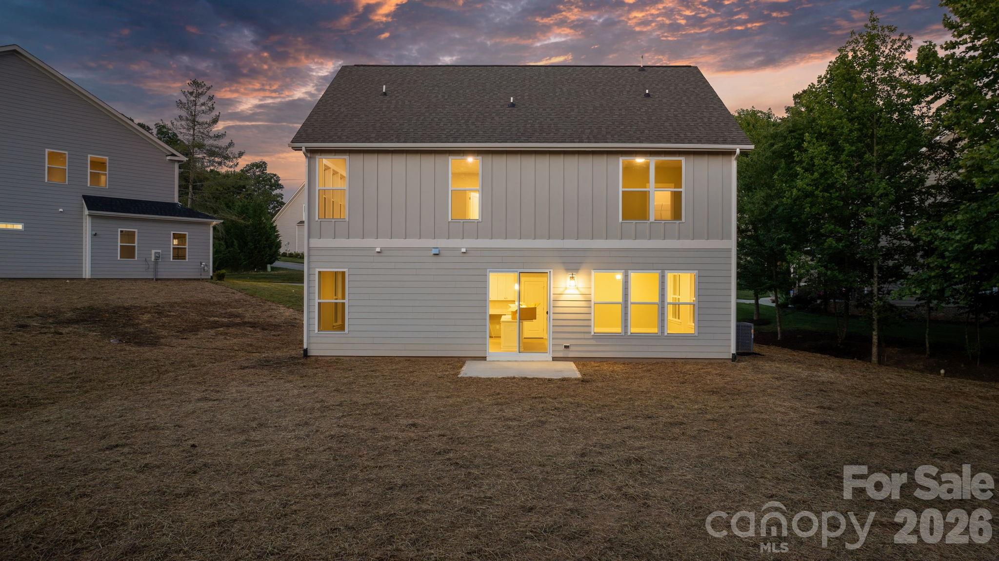 3869 12th Street Court NE — Hickory