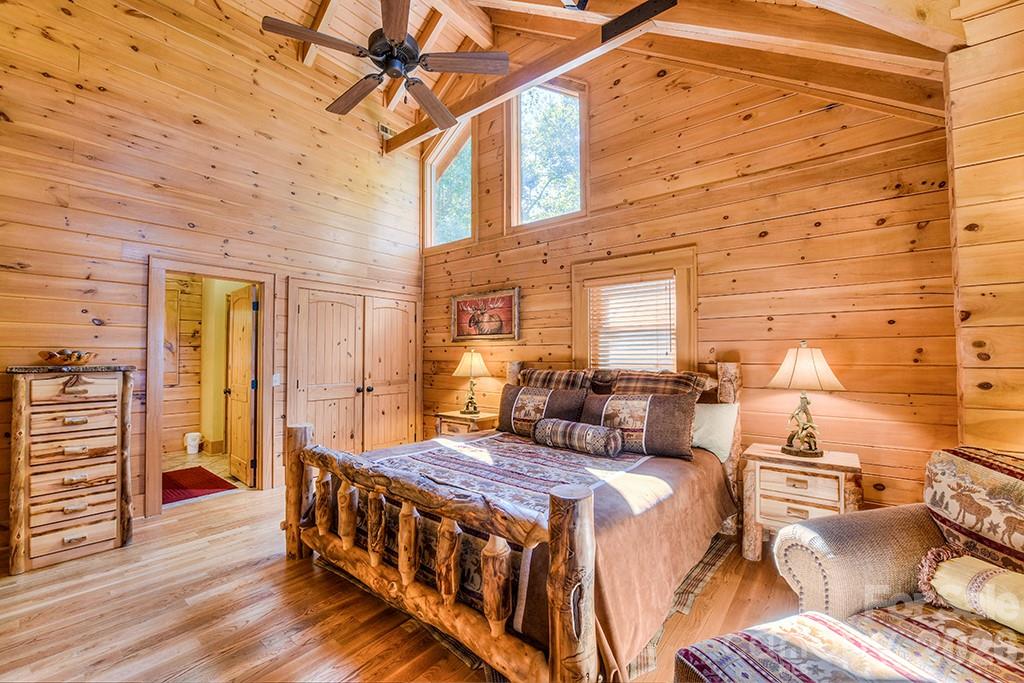 40 Adohi Trail — Maggie Valley