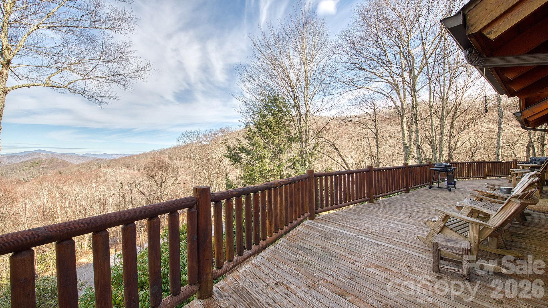 40 Adohi Trail — Maggie Valley