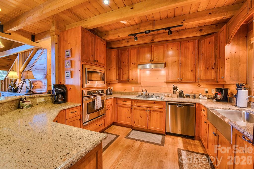40 Adohi Trail — Maggie Valley