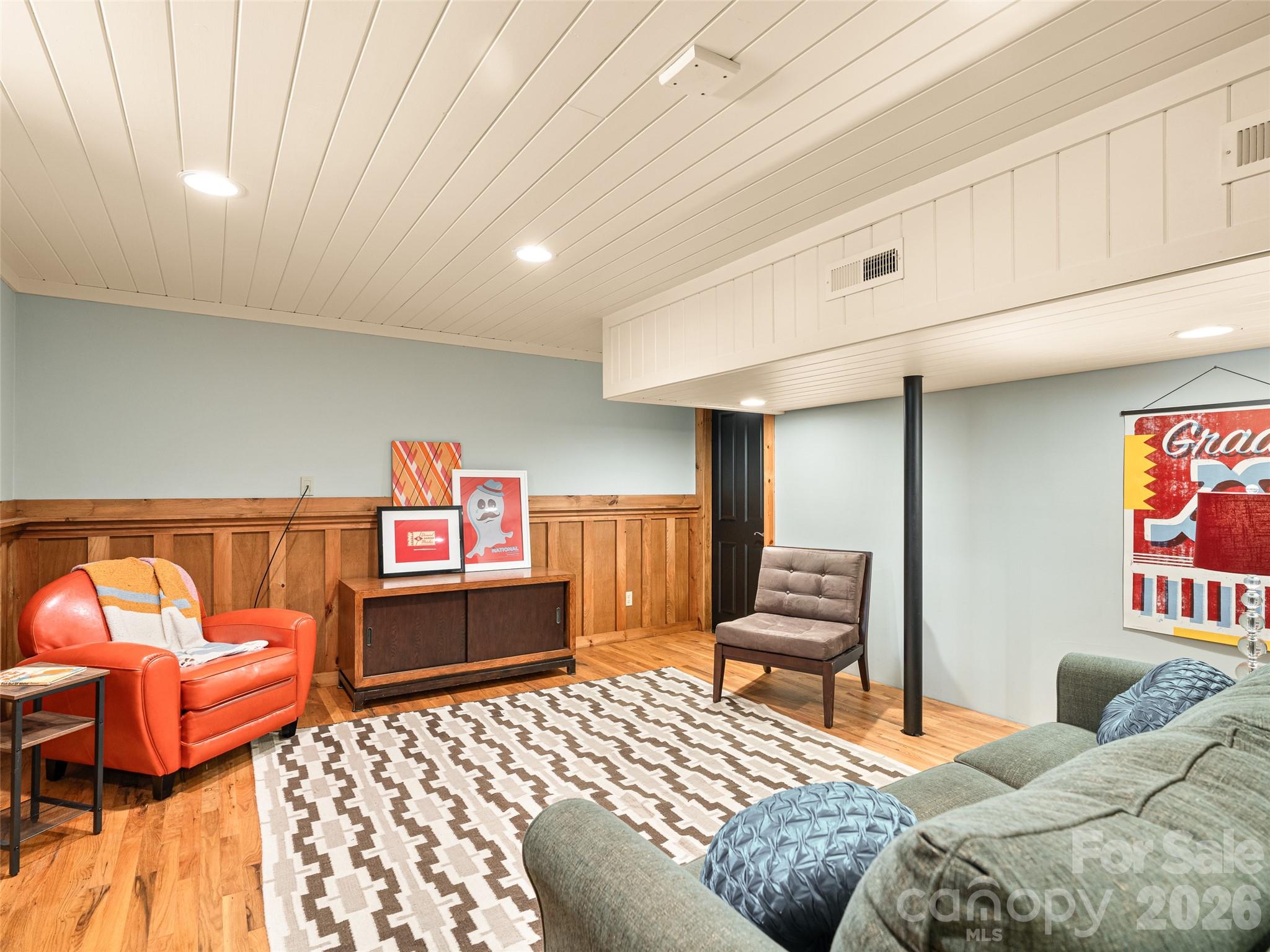 241 Pinners Cove Road — Asheville