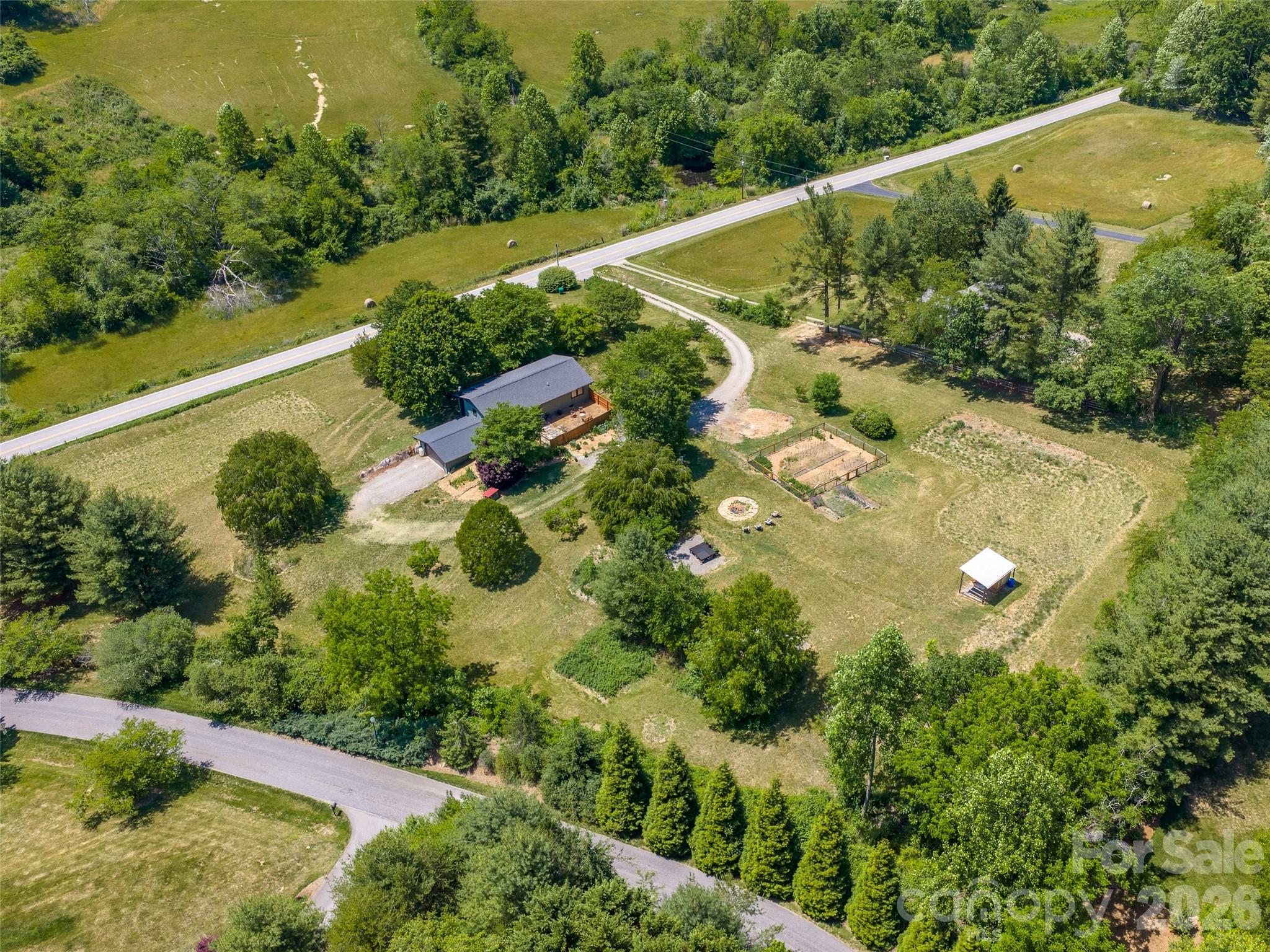 241 Pinners Cove Road — Asheville
