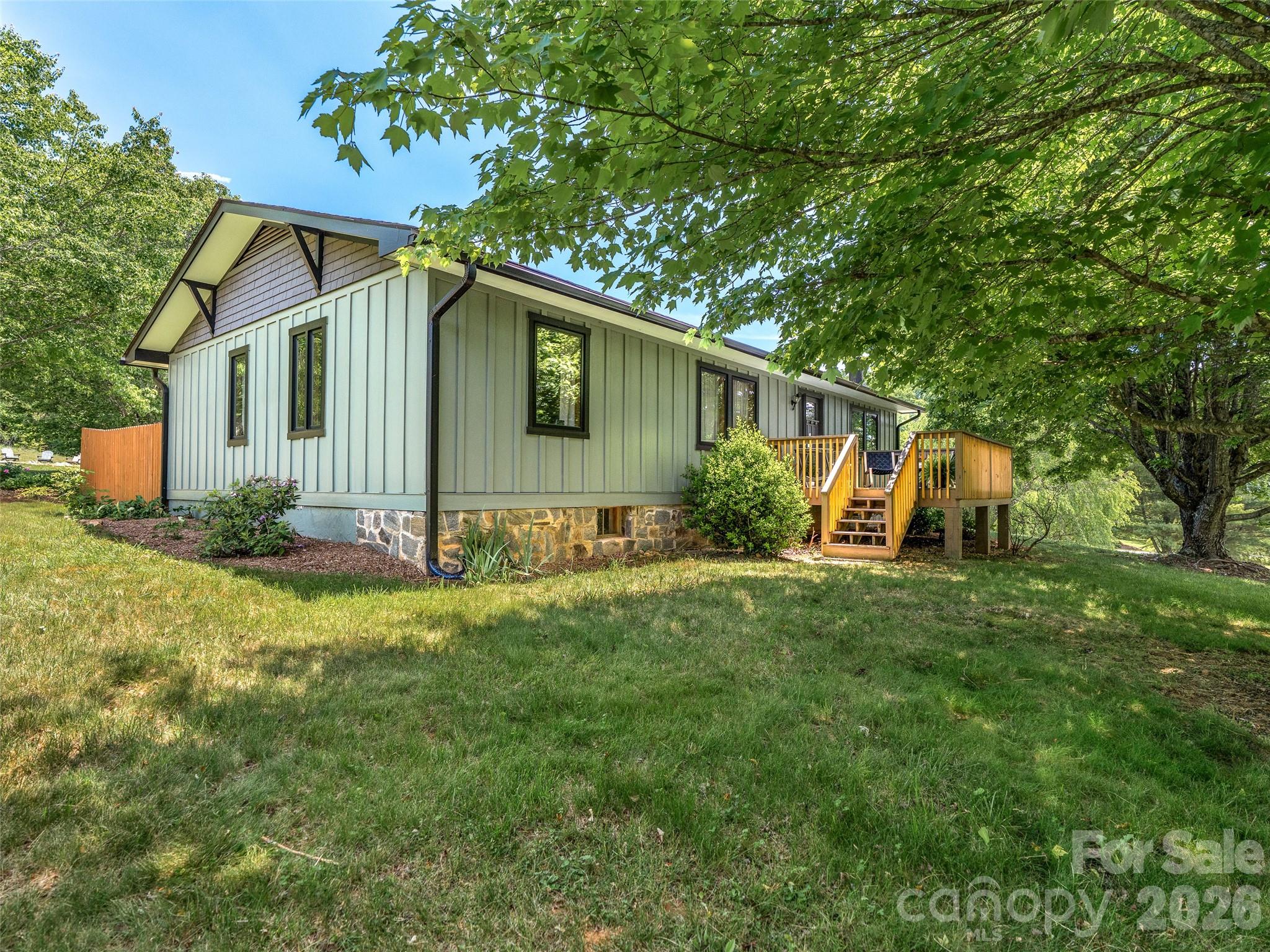 241 Pinners Cove Road — Asheville
