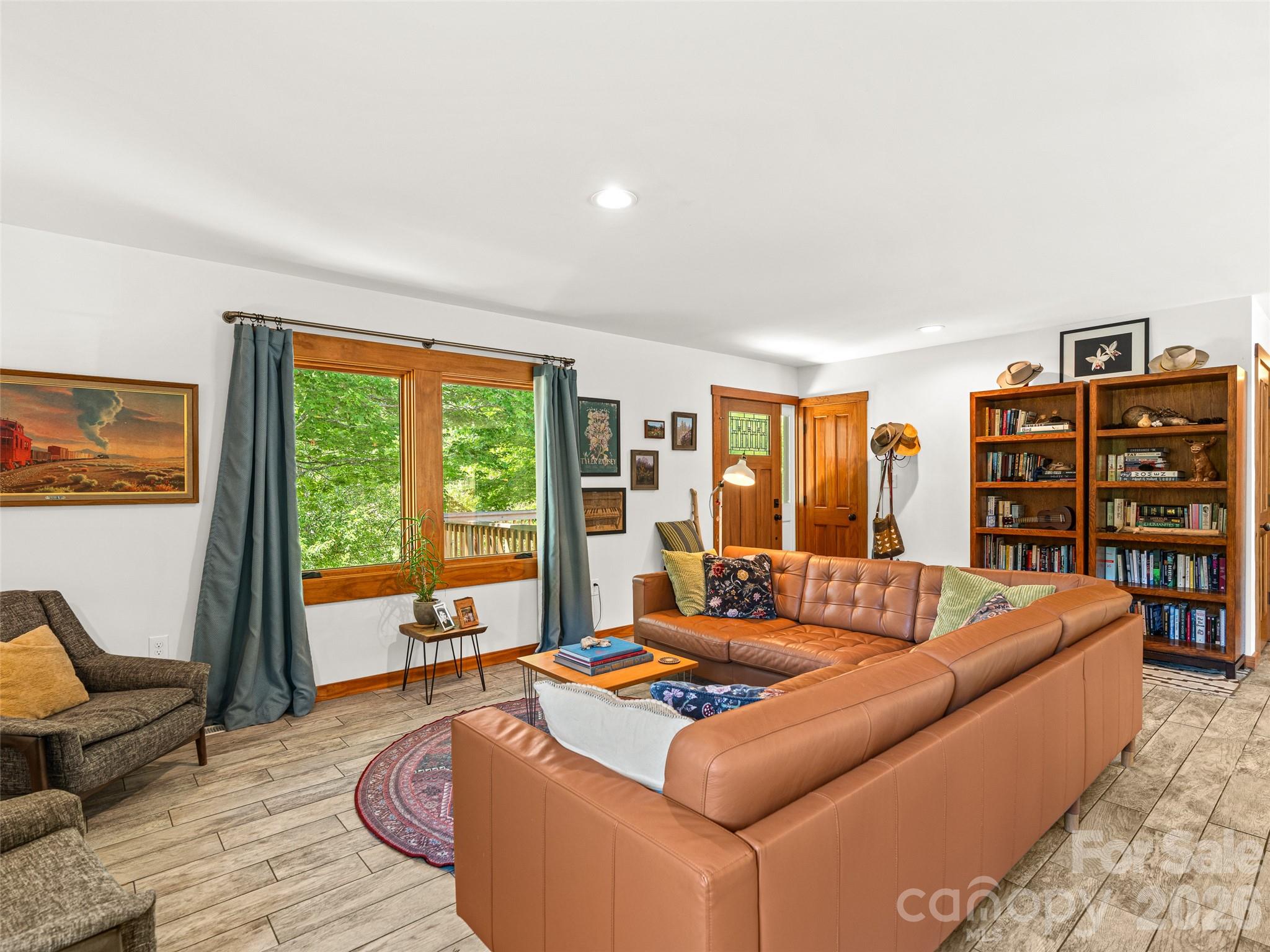 241 Pinners Cove Road — Asheville