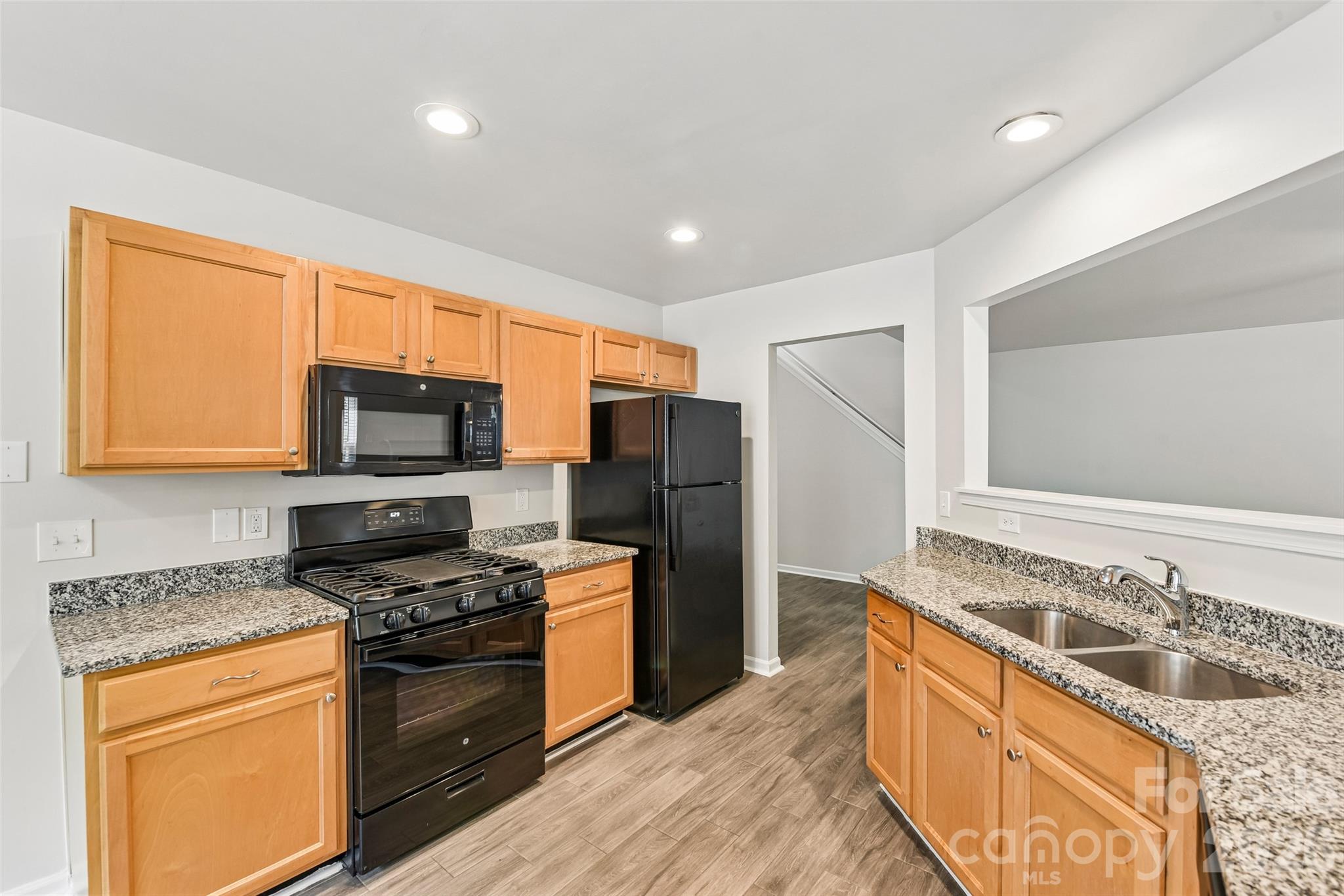 5904 Leawood Run Court — Charlotte