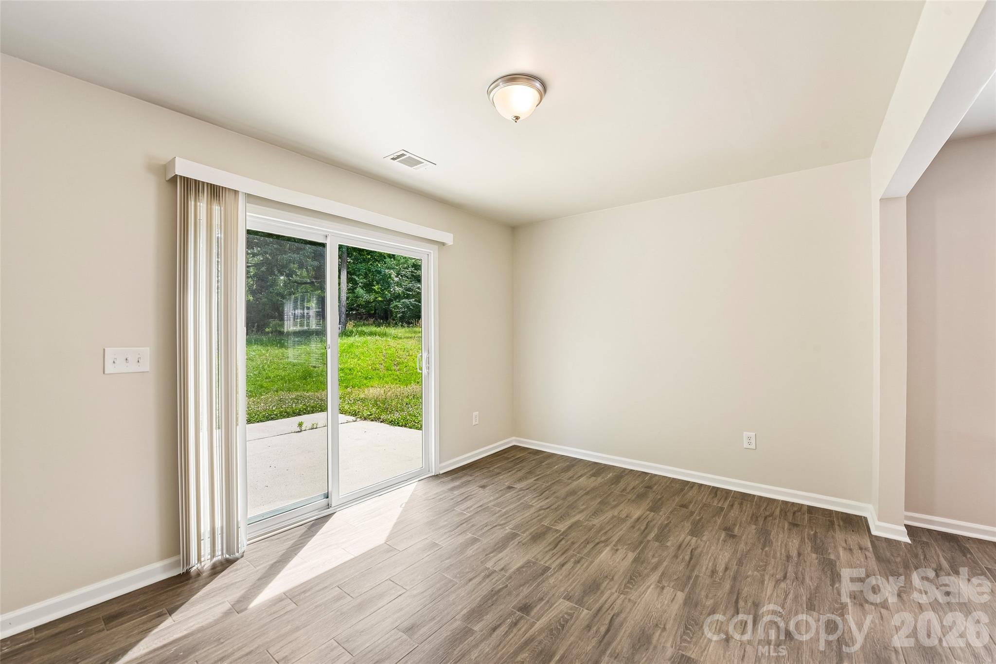 5904 Leawood Run Court — Charlotte