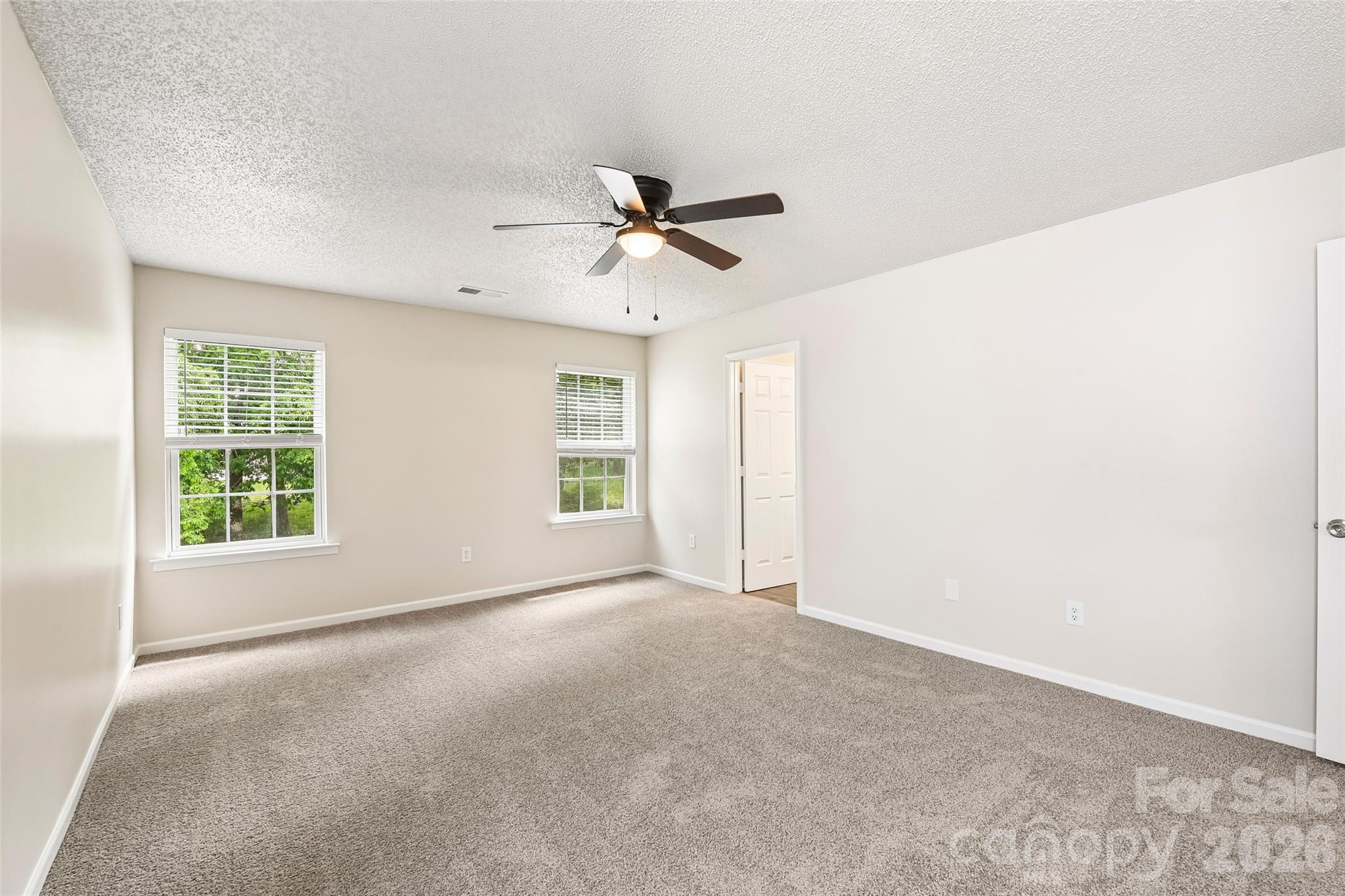5904 Leawood Run Court — Charlotte