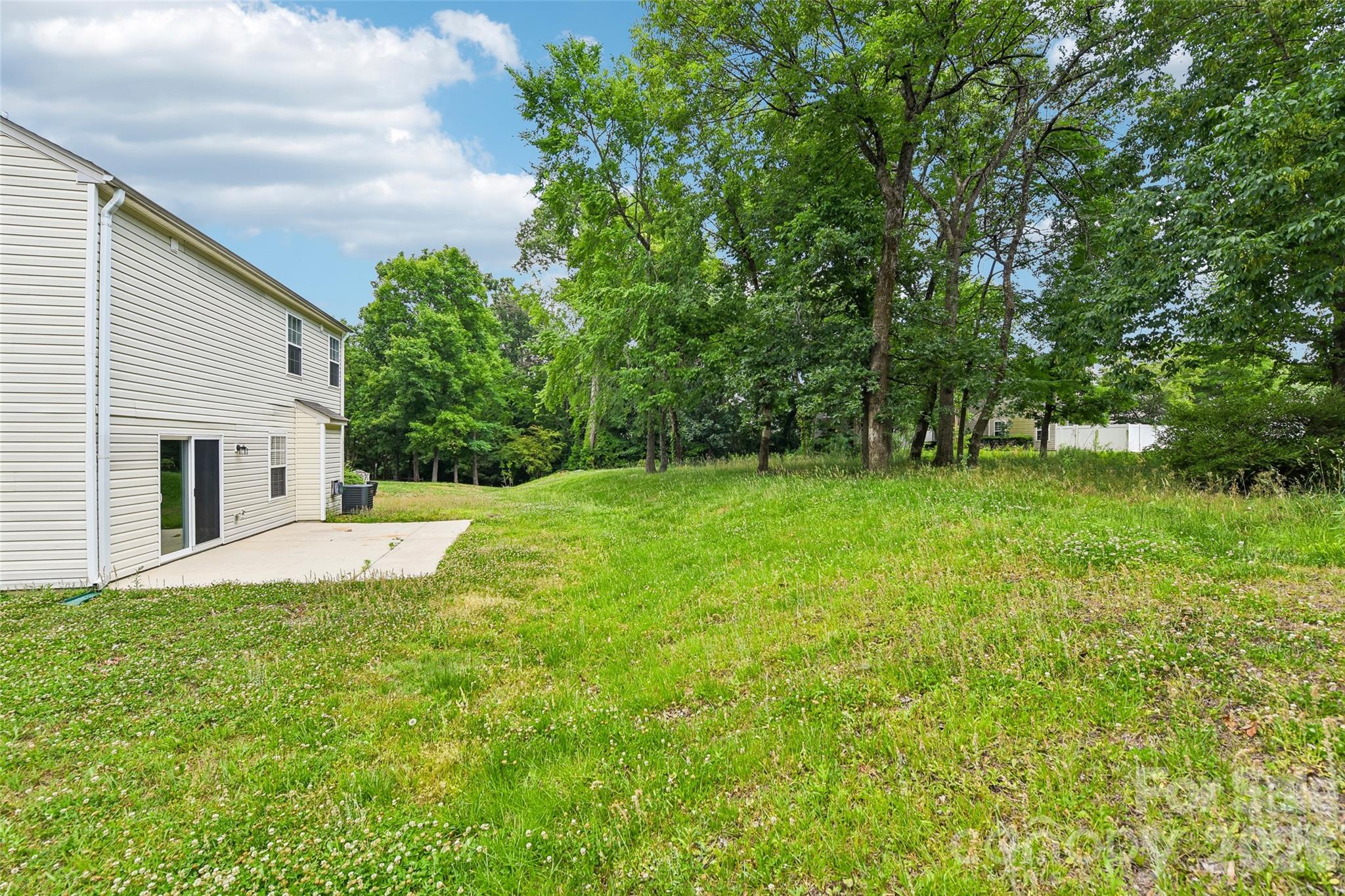 5904 Leawood Run Court — Charlotte
