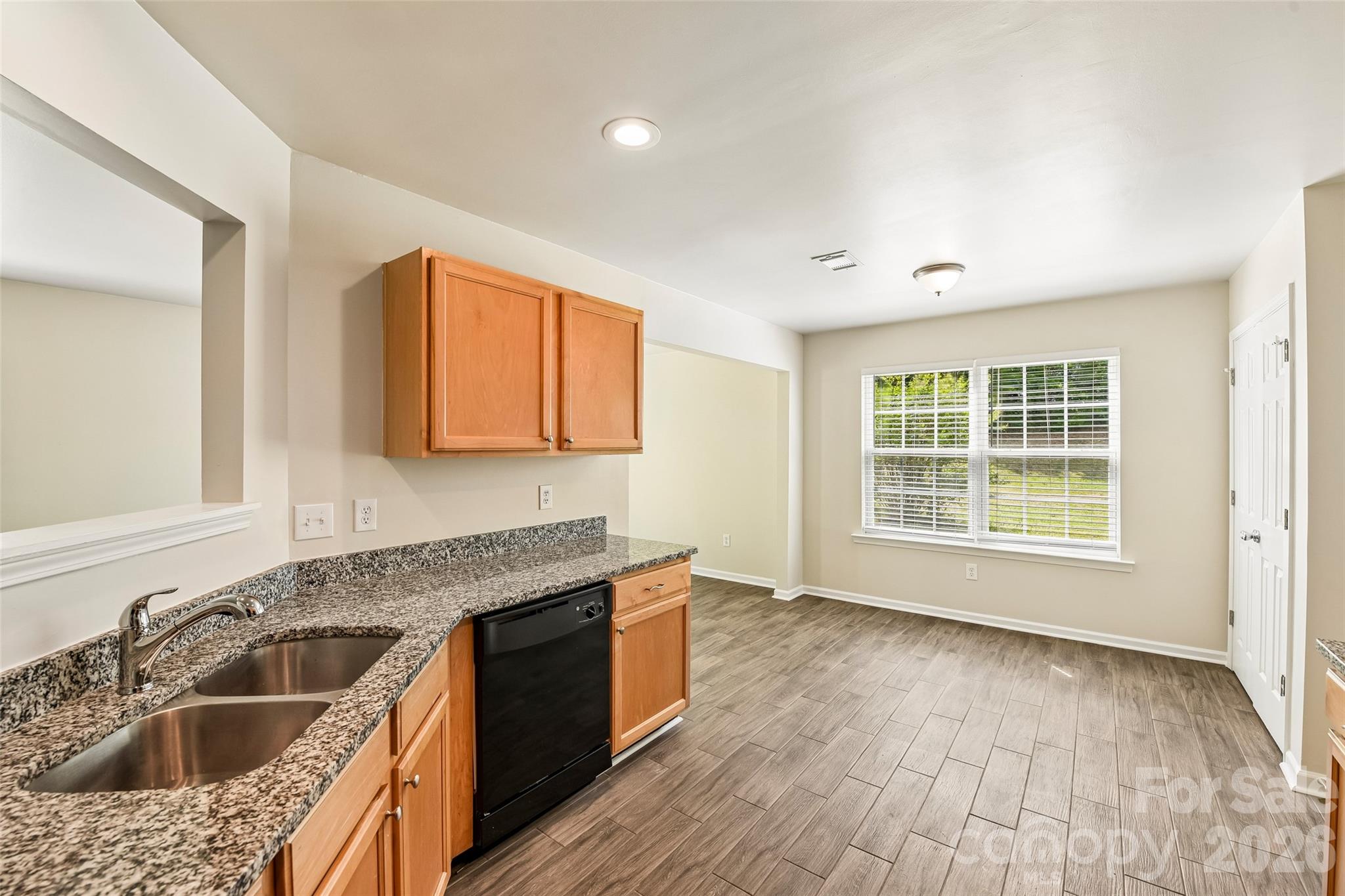 5904 Leawood Run Court — Charlotte